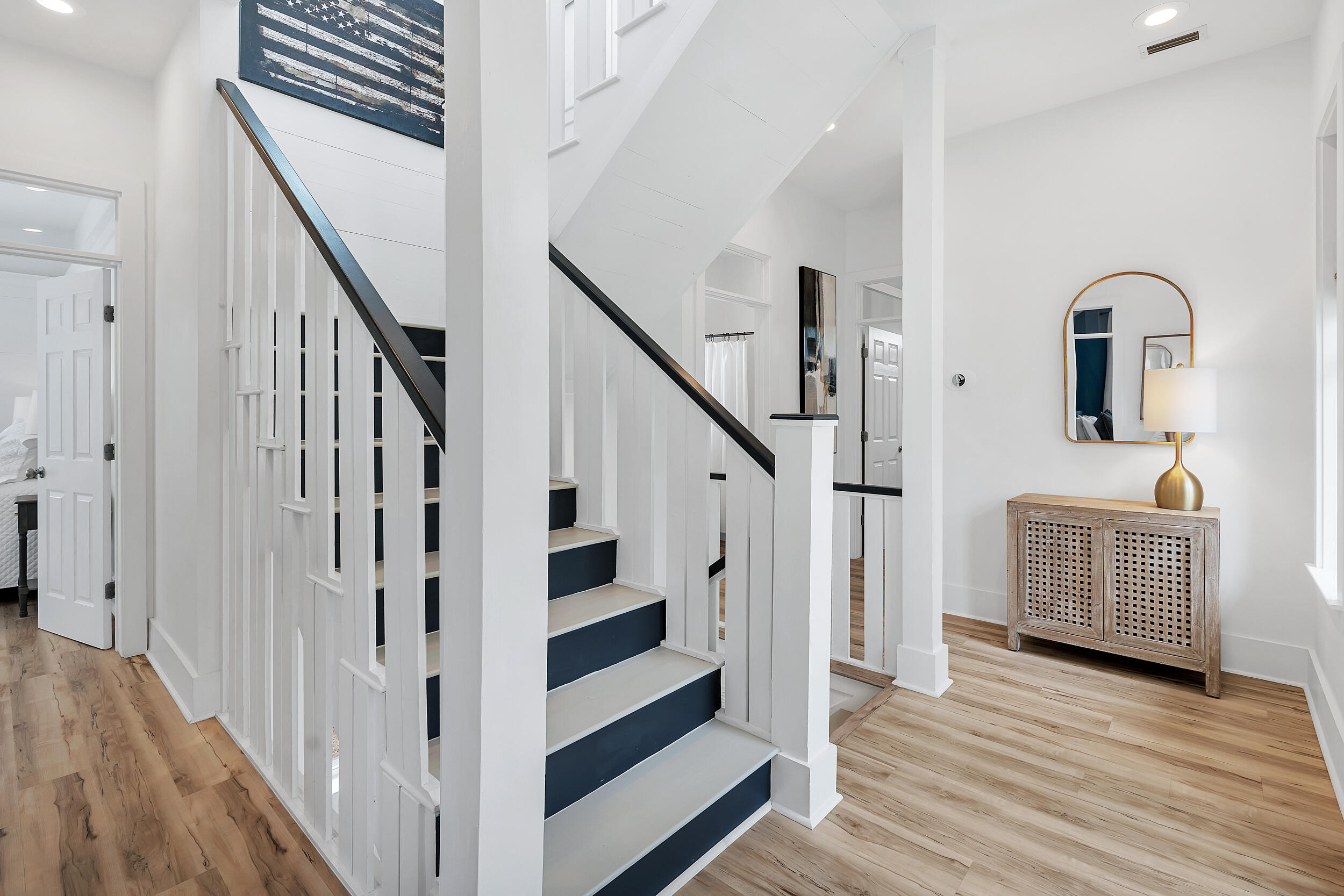 LAKEWOOD ESTATES - Residential