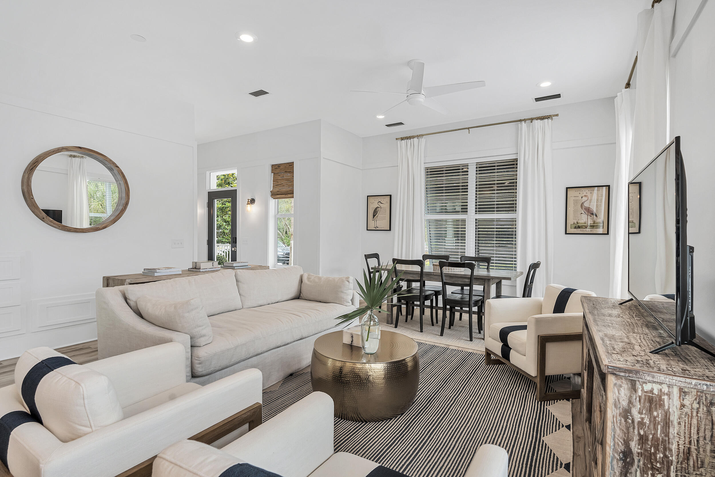 LAKEWOOD ESTATES - Residential