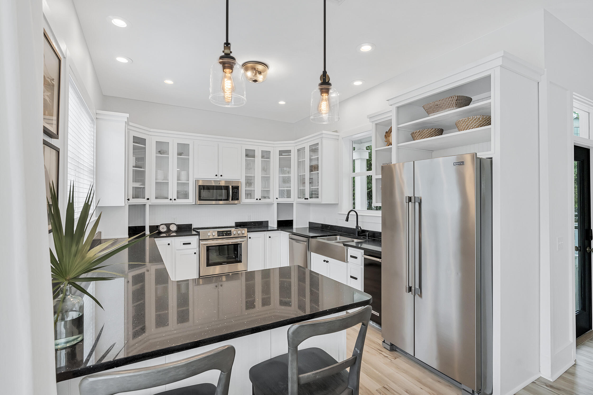 LAKEWOOD ESTATES - Residential