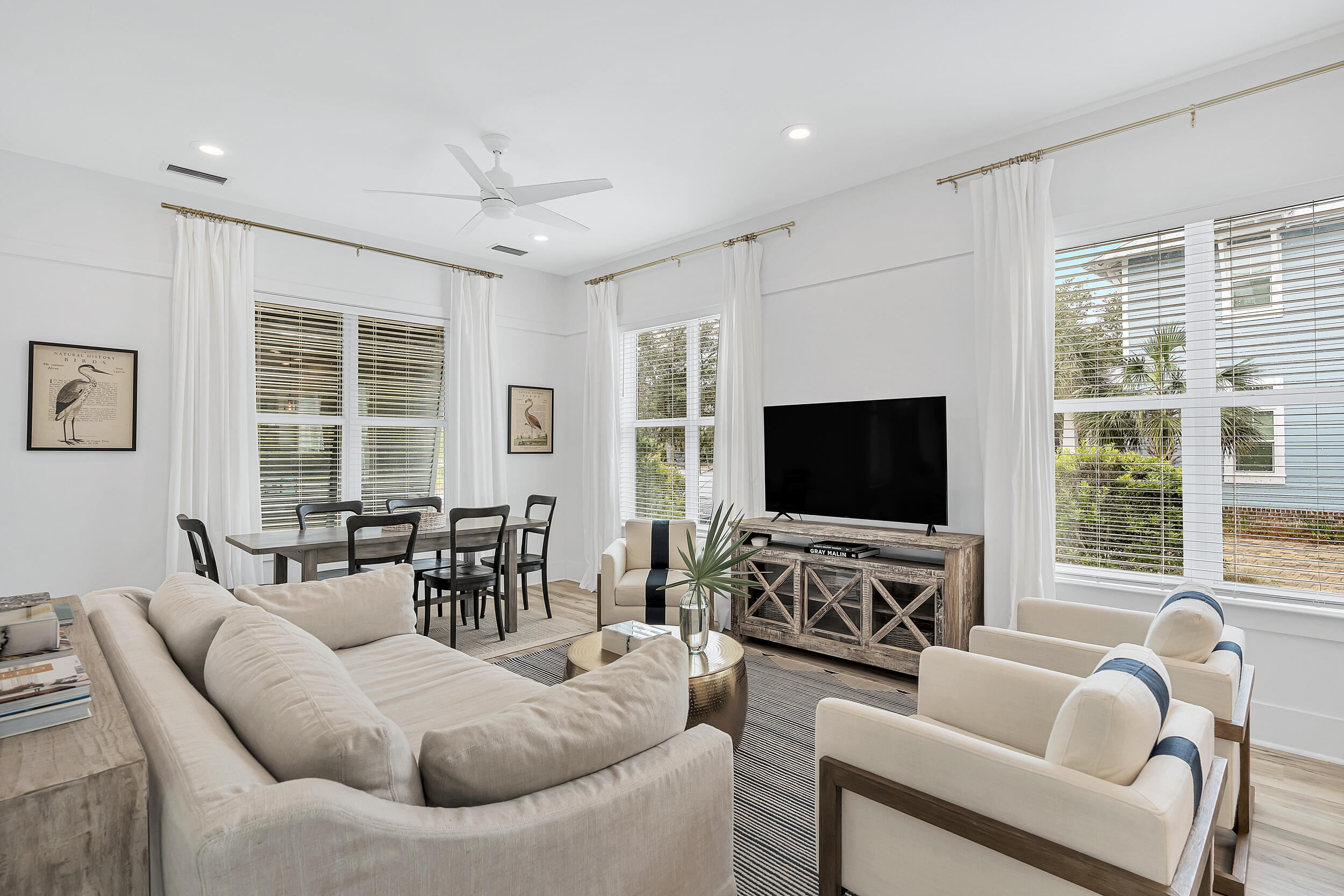 LAKEWOOD ESTATES - Residential