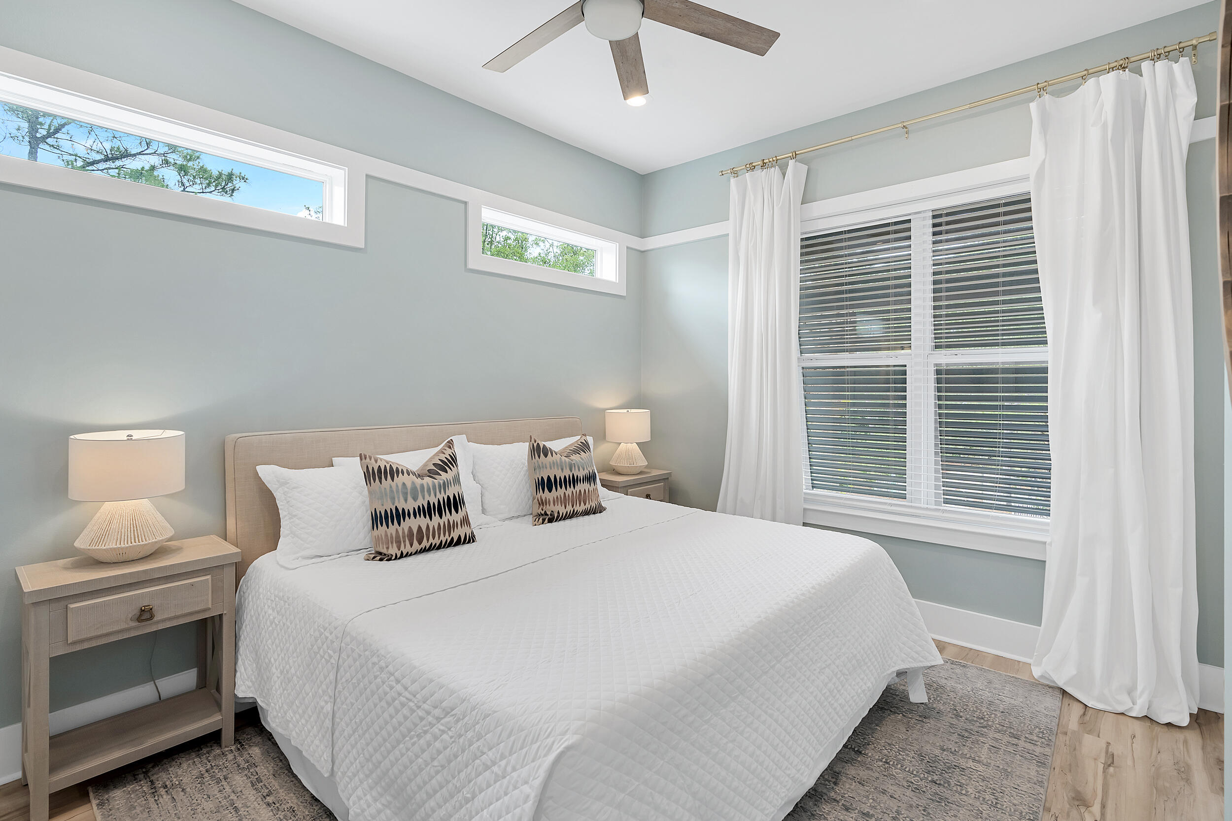 LAKEWOOD ESTATES - Residential