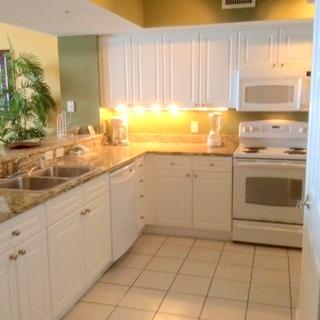 EMERALD BEACH PH 1 - Residential