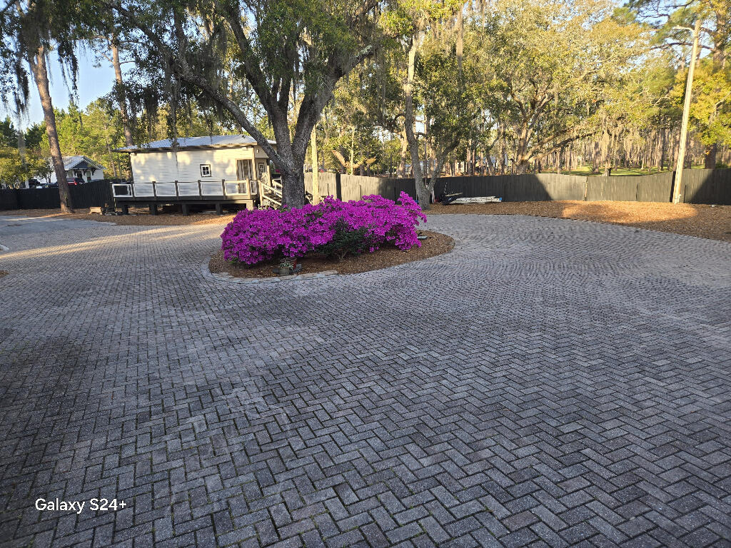 Not In Subdivision - Residential