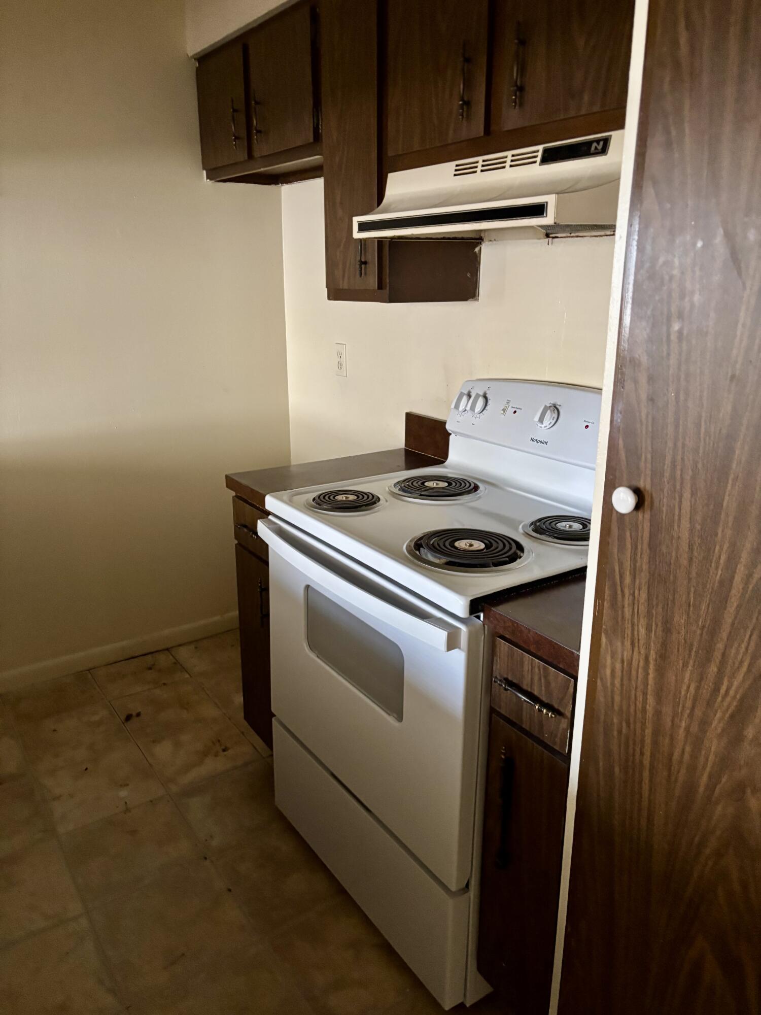 FAIR OAKS VILLAGE CONDO - Residential