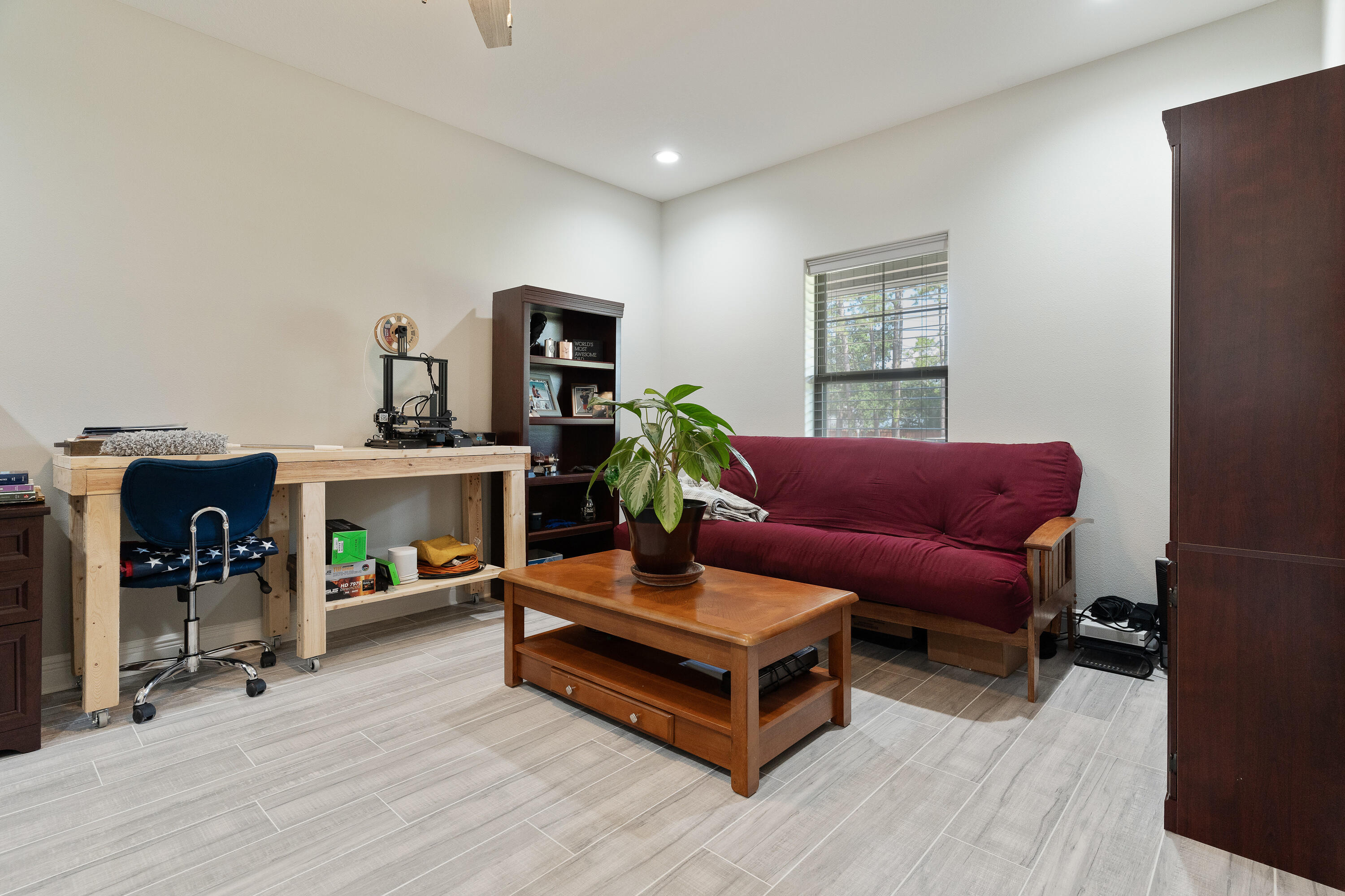 SANDY COVE 1ST ADDN - Residential