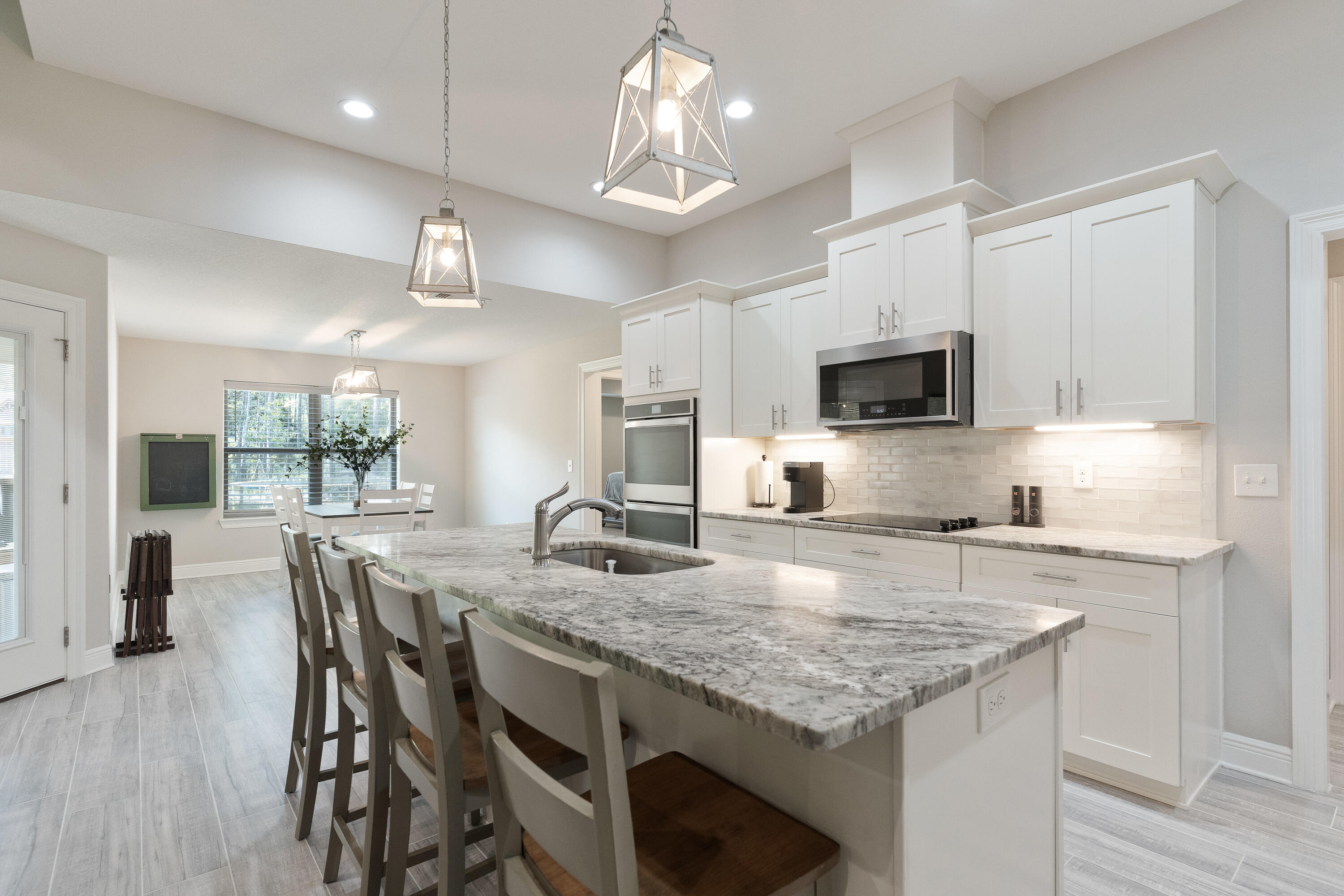 SANDY COVE 1ST ADDN - Residential