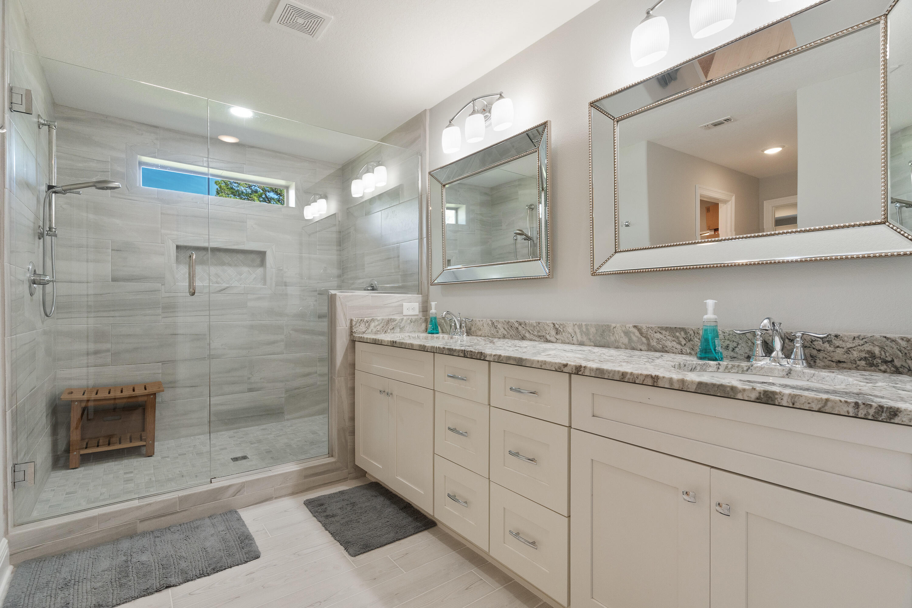 SANDY COVE 1ST ADDN - Residential