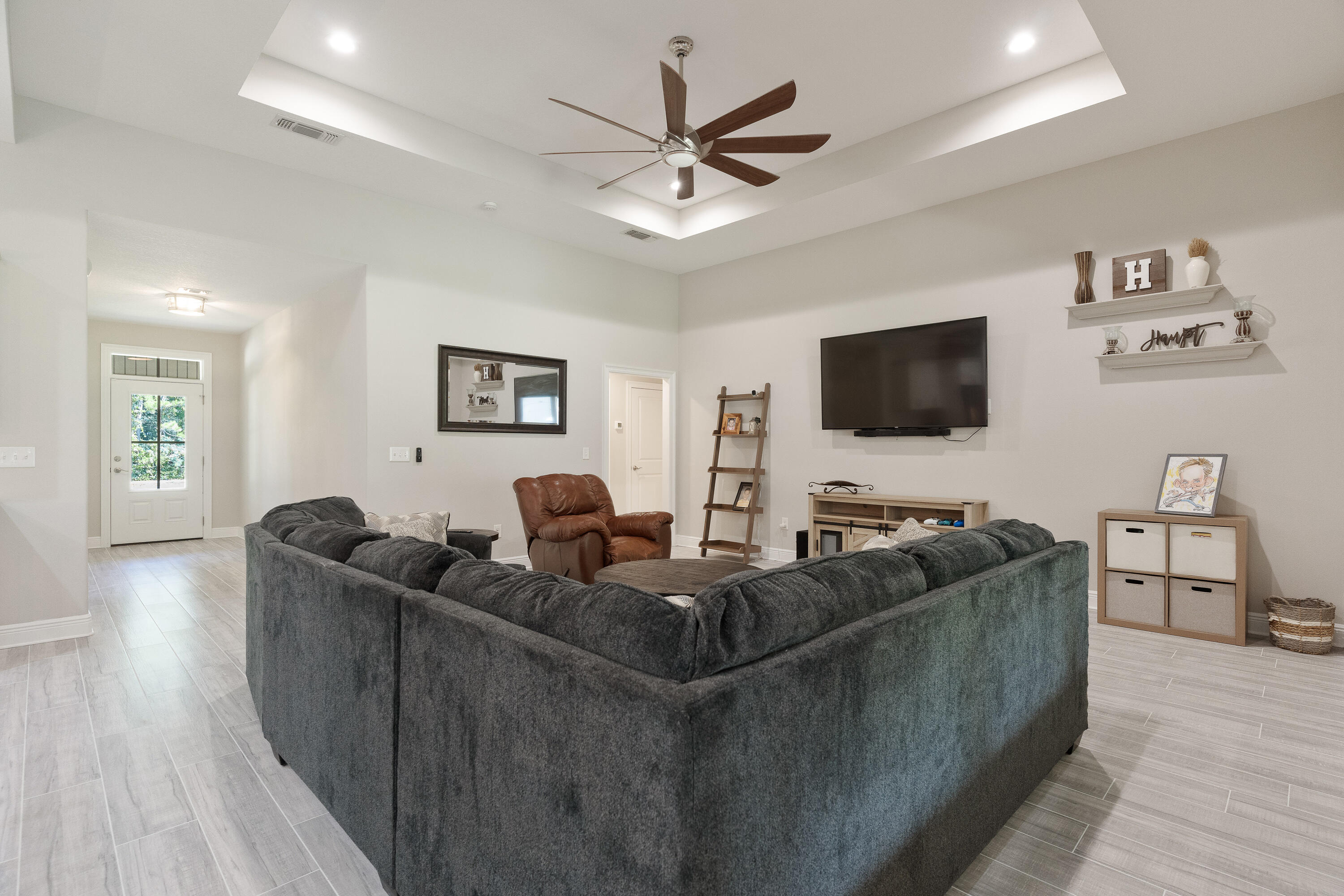 SANDY COVE 1ST ADDN - Residential