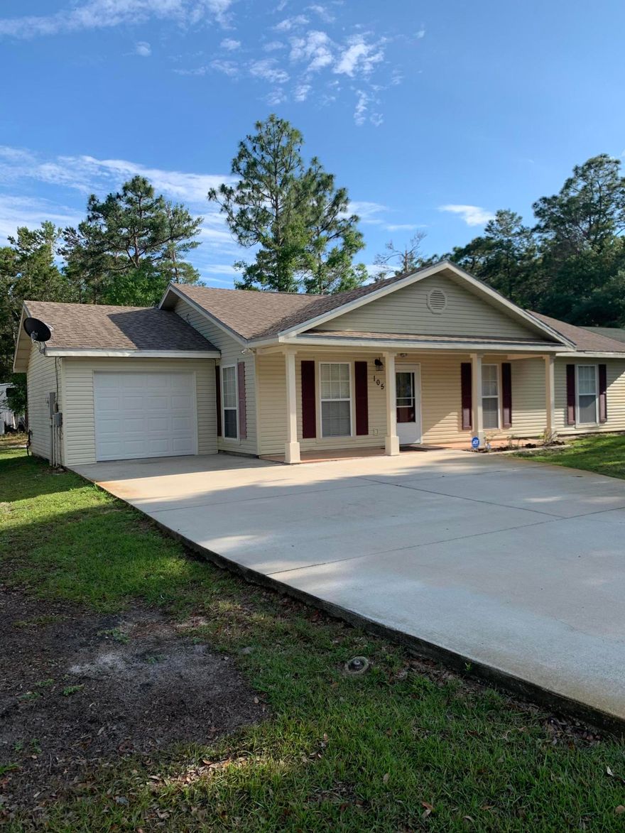 MOVE IN READY!! If you desire privacy yet, close proximity to fishing then this home is for you! Great starter home or Investment. This lovely 3 bedroom 2 bath home sits on a huge incredbile, large lot. Newly remodeled, NEW PRIVACY FENCE, waiting for you. This single level, home features a gorgeous cathedral ceiling in the living room, newer tile and carpet (2 months new) in bedrooms throughout. 3yr new AC & Water Heater Freshly painted walls and ceilings. New light fixture and bay window in dining room. New Walk in shower in Master Bath. New front porch re-done, 2 yr new irrigation system, new back patio small deck. 3yr new, large concrete driveway that fits four or more cars, in addition to the one car garage! Come and Enjoy the good life. You deserve this home!Buyer to verify all info