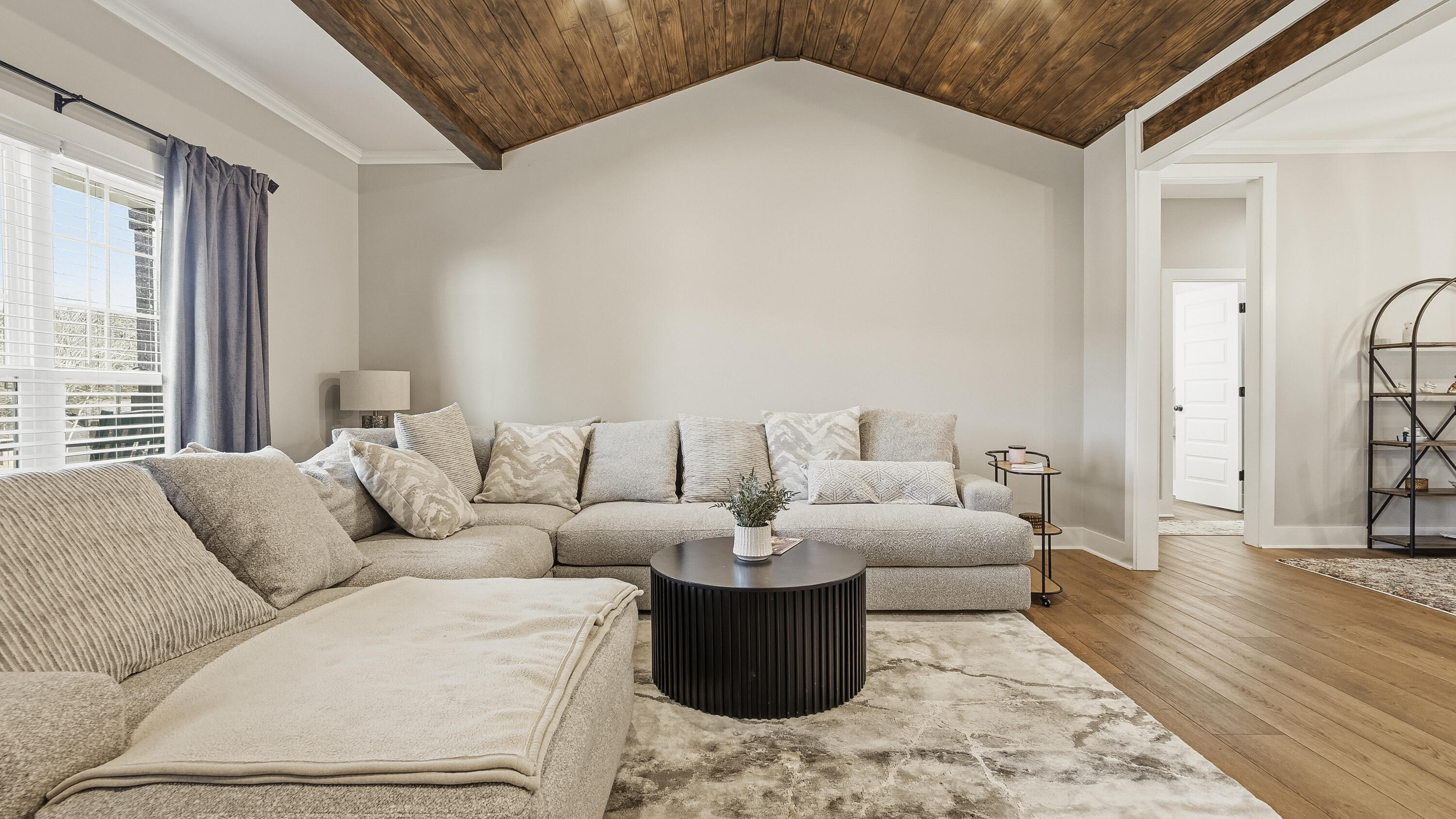 Adams Sub - 1st Add - Residential