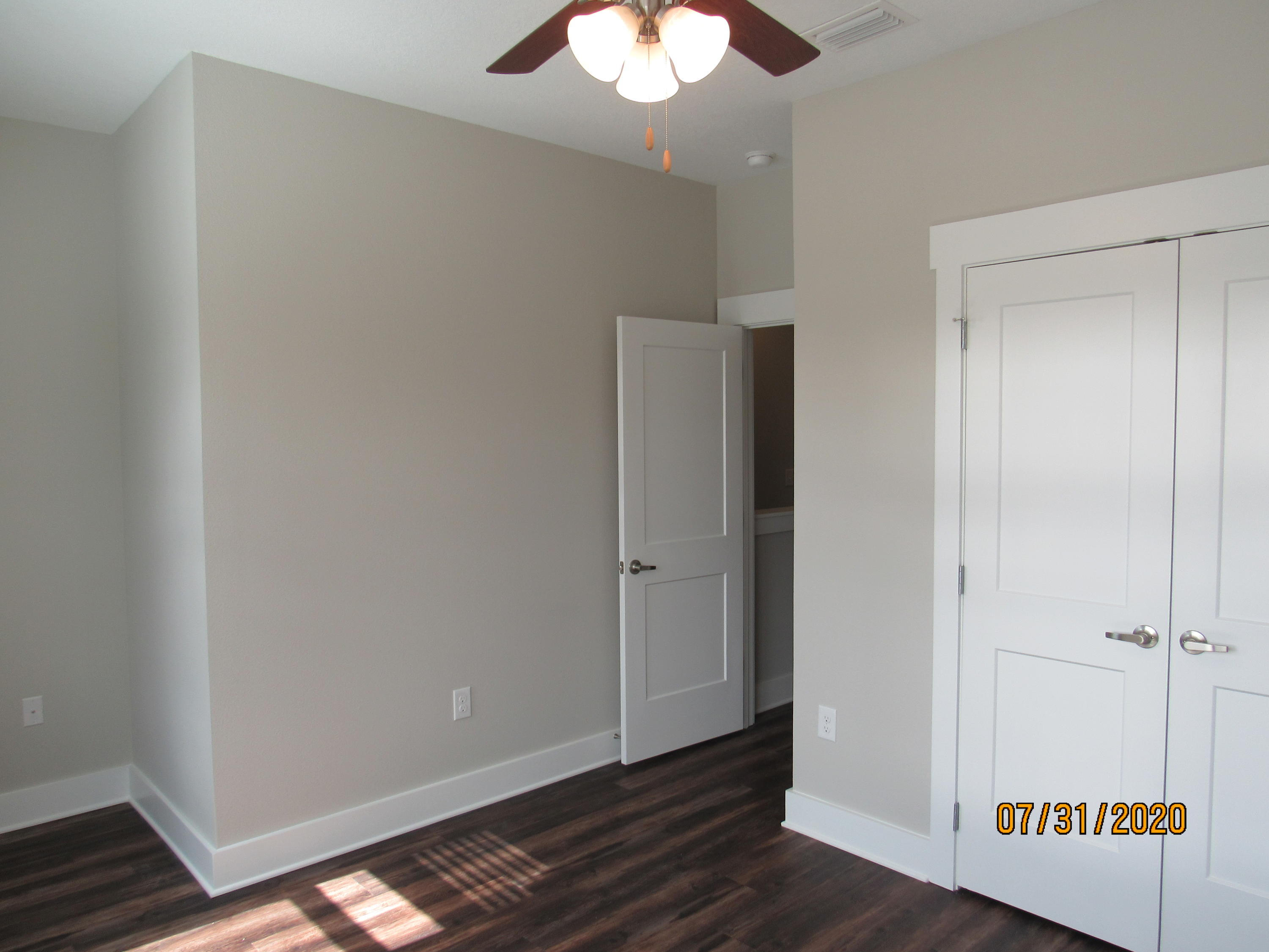 VERANDAS AT FREEPORT - Residential Lease