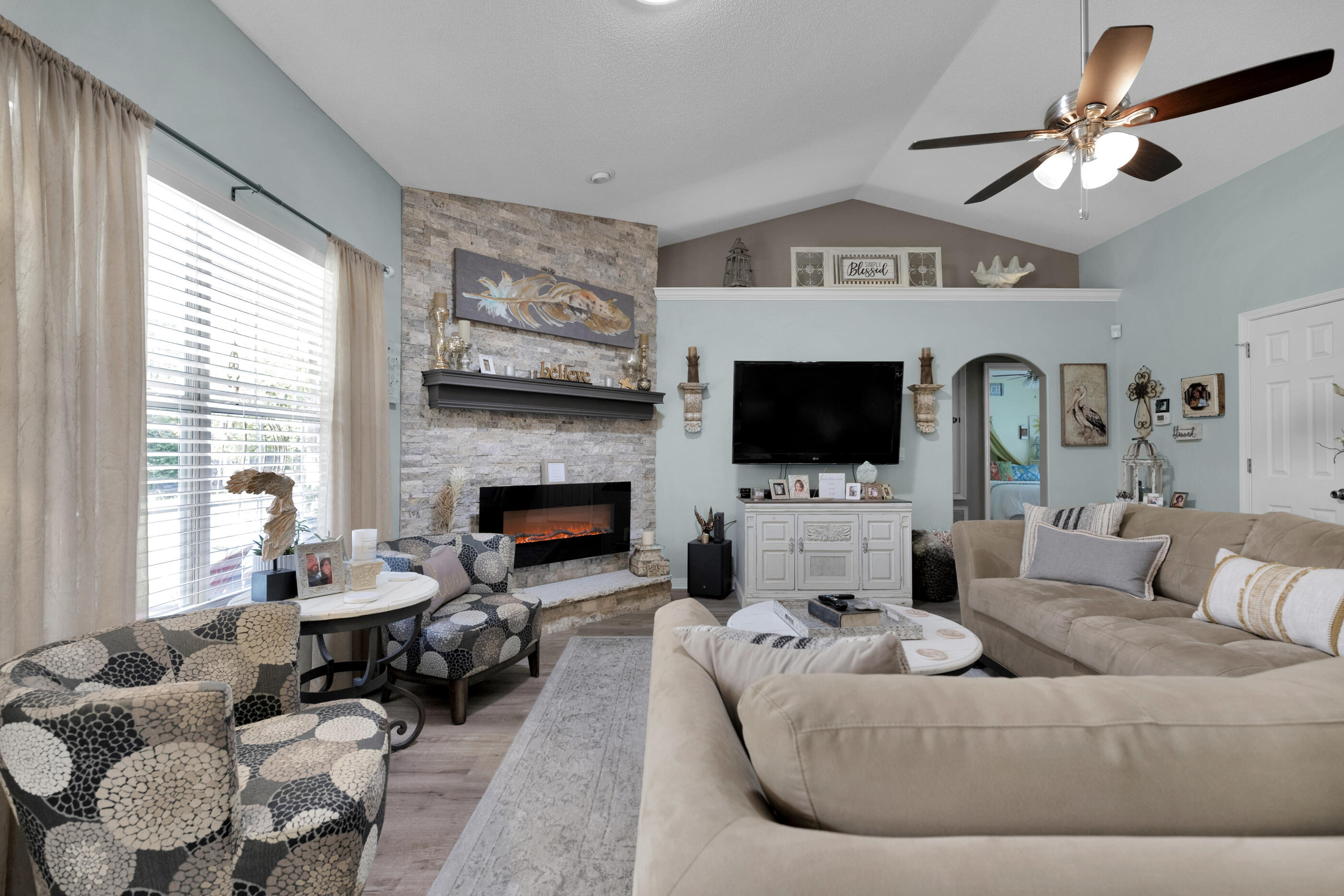 HOLLEY BY THE SEA - Residential