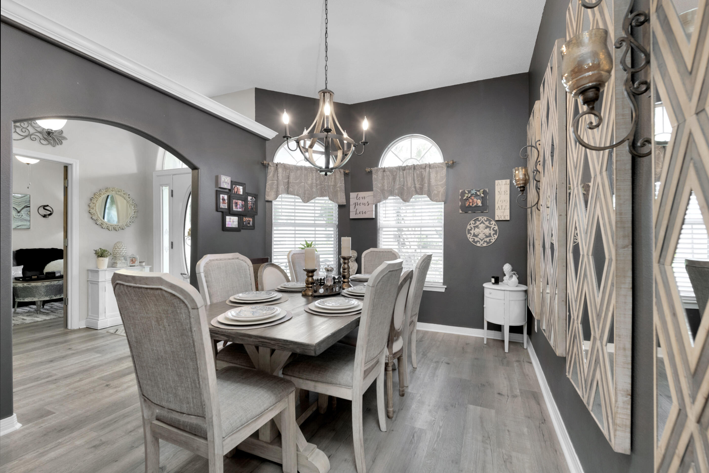 HOLLEY BY THE SEA - Residential