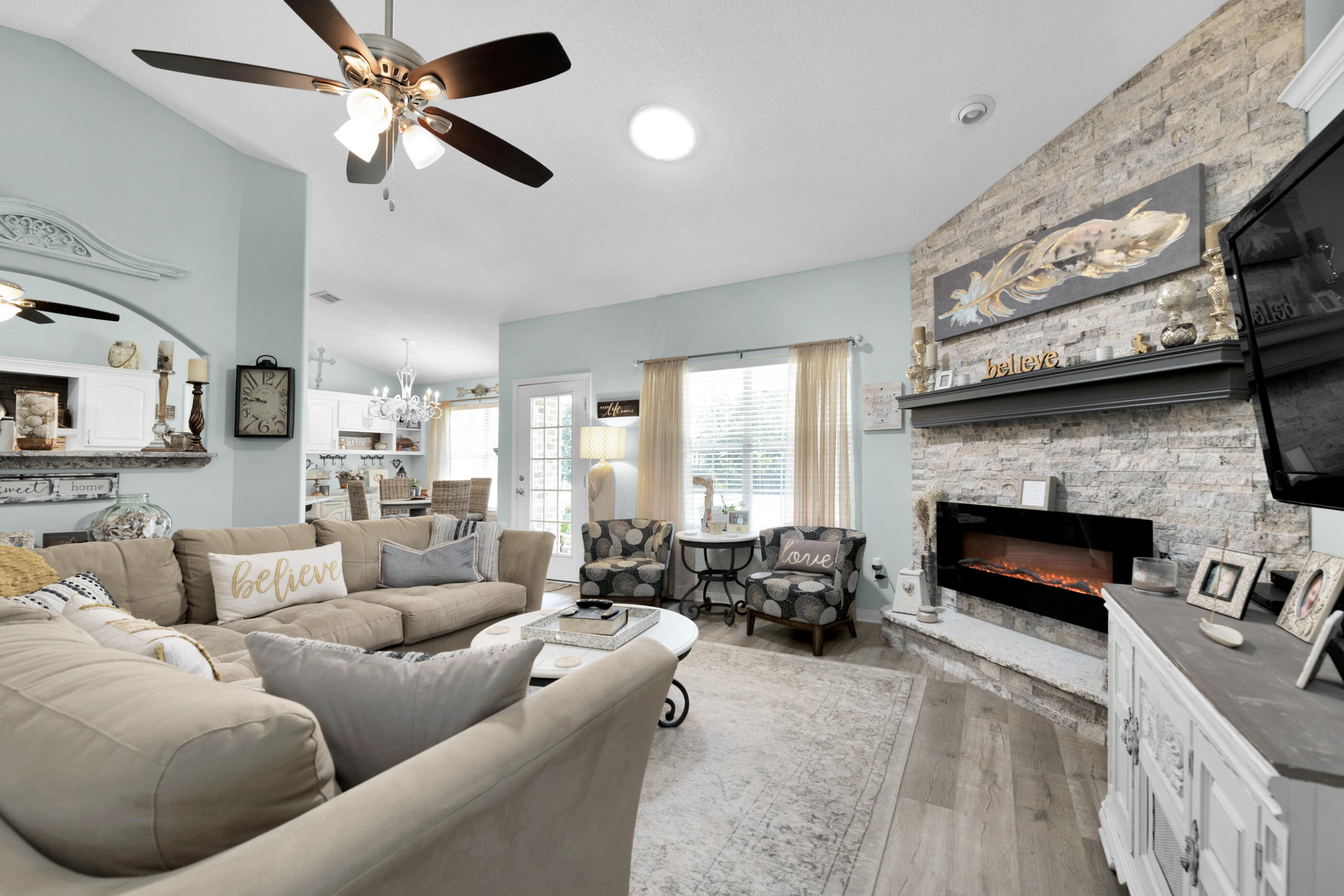 HOLLEY BY THE SEA - Residential