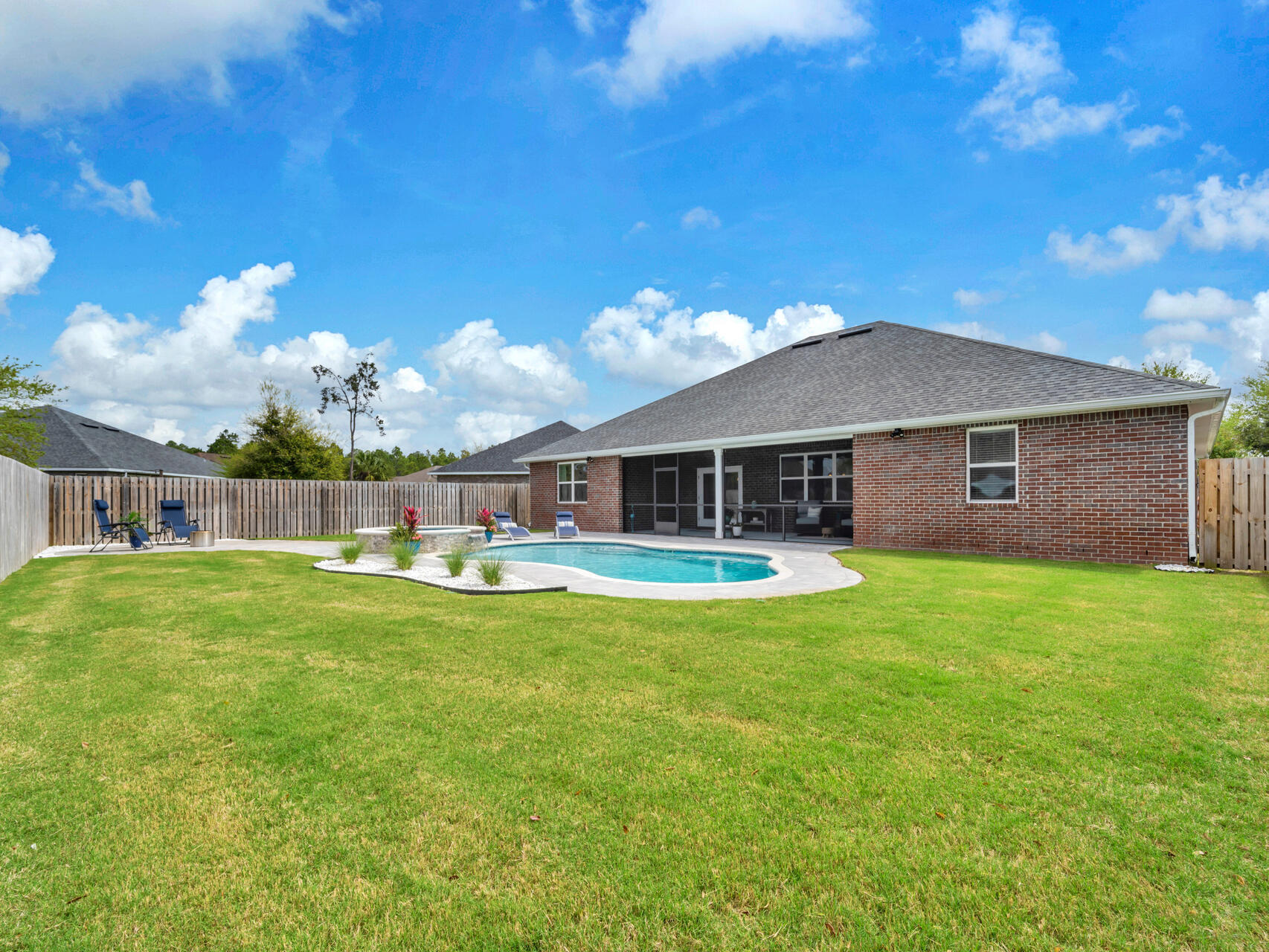 HAMMOCK BAY - Residential
