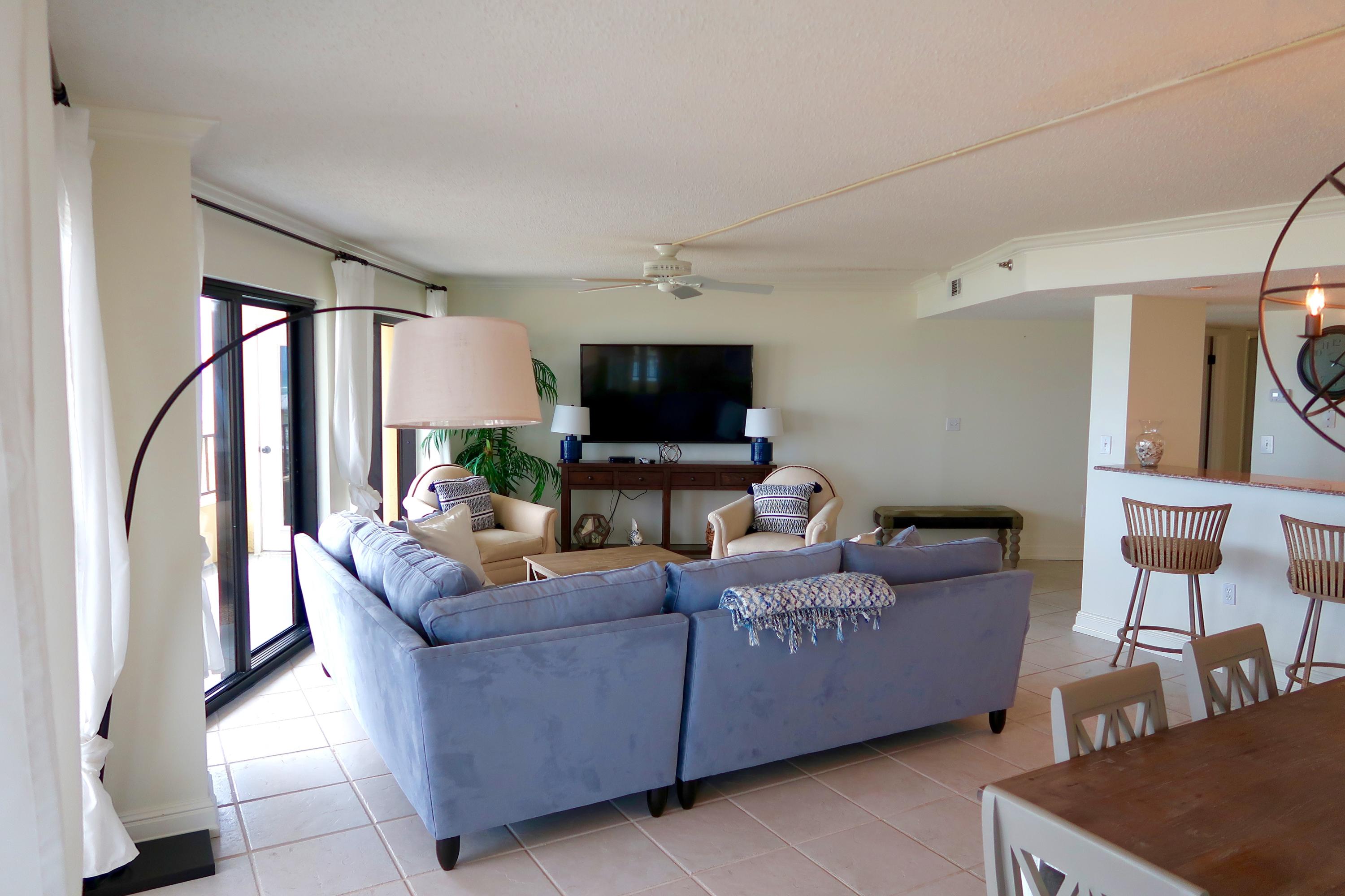 SURF DWELLER CONDO - Residential