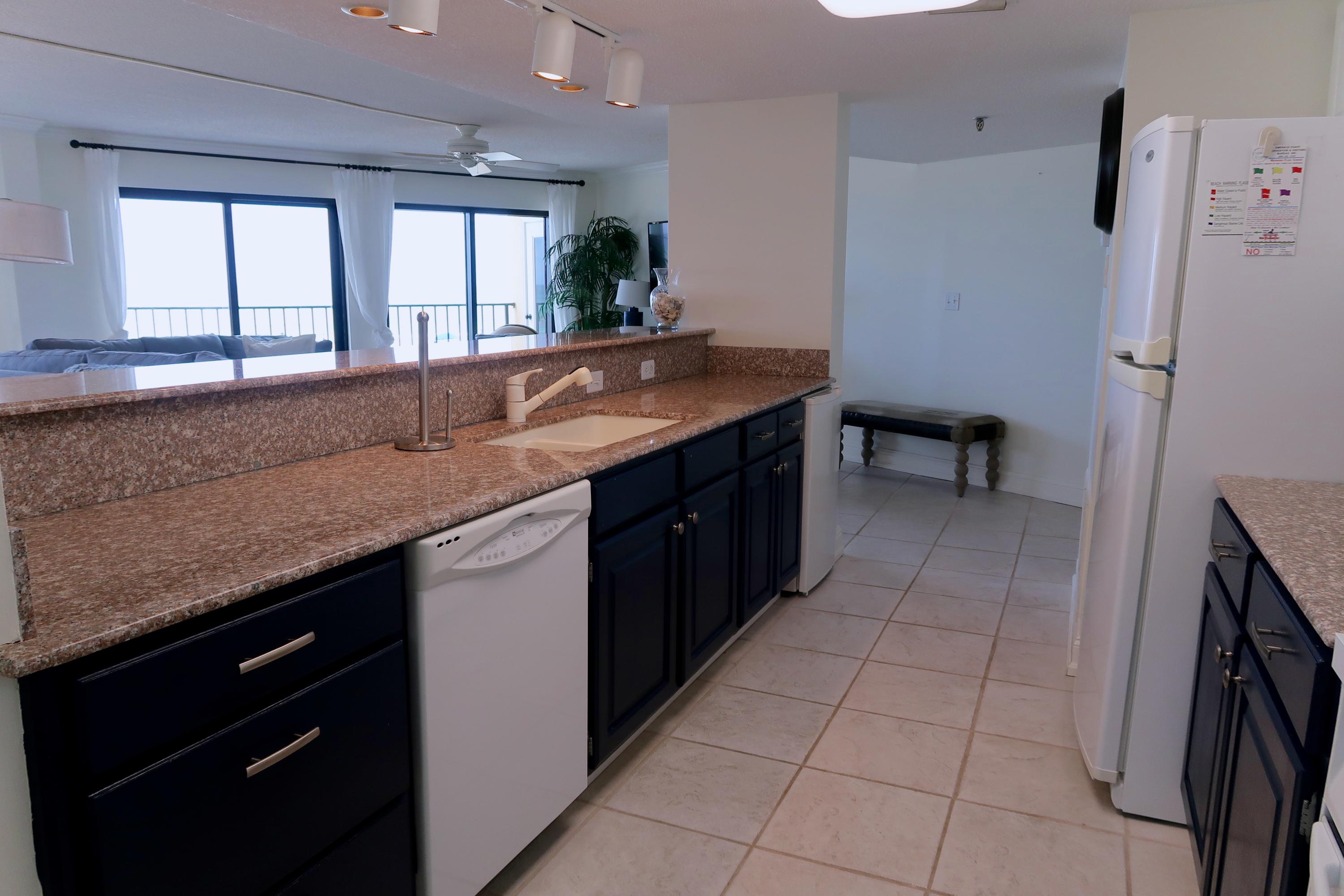 SURF DWELLER CONDO - Residential