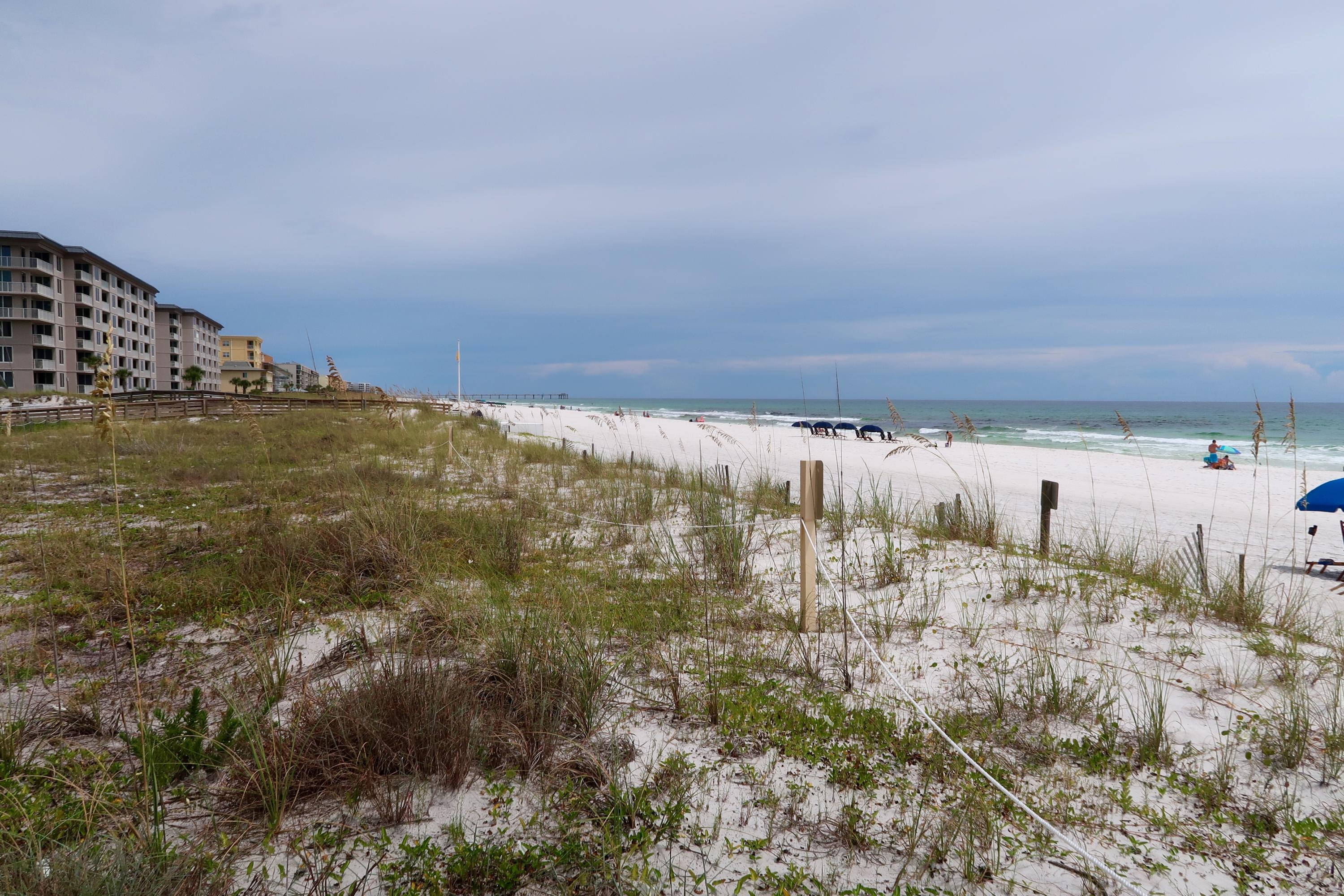 SURF DWELLER CONDO - Residential