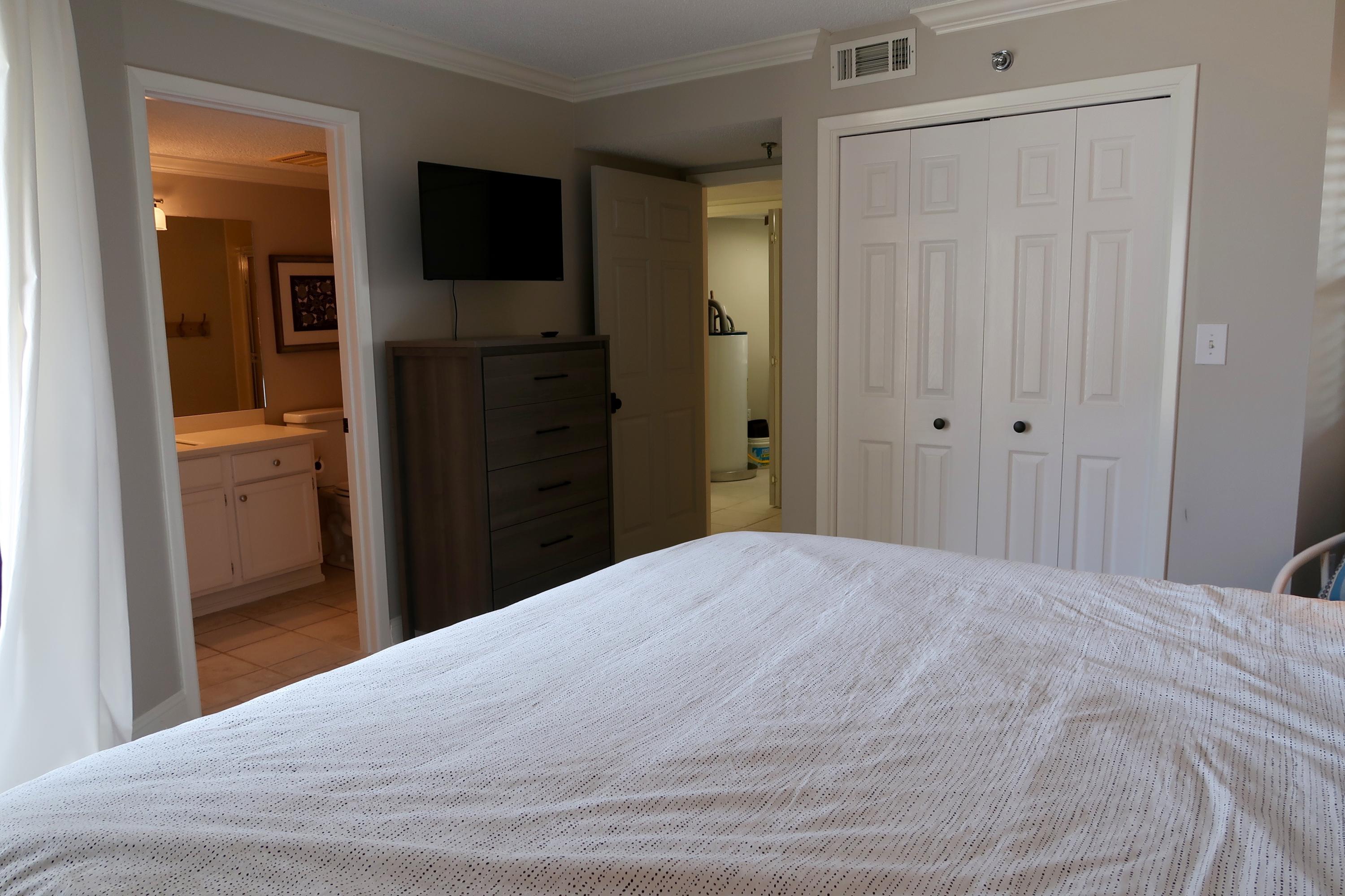 SURF DWELLER CONDO - Residential