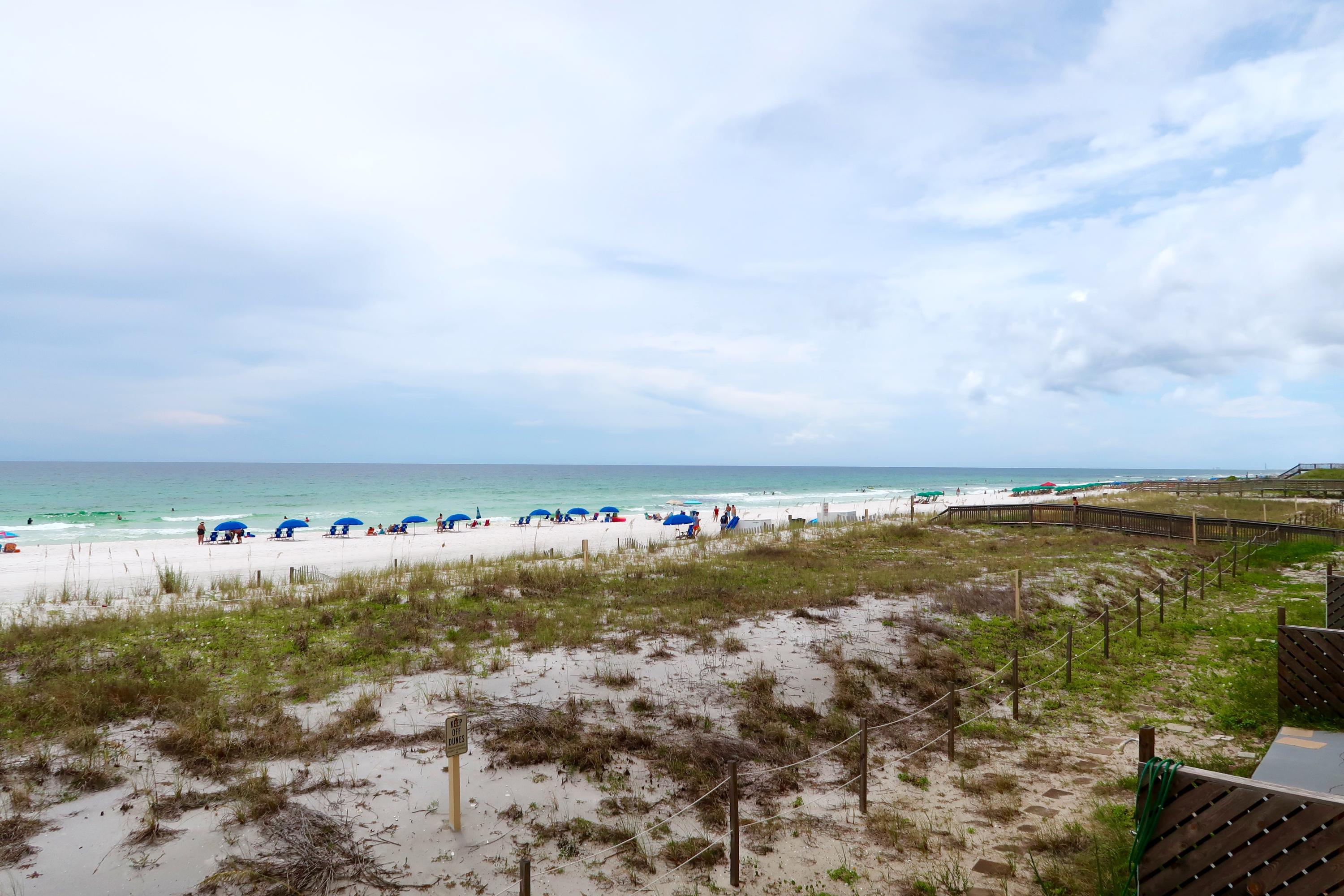 SURF DWELLER CONDO - Residential