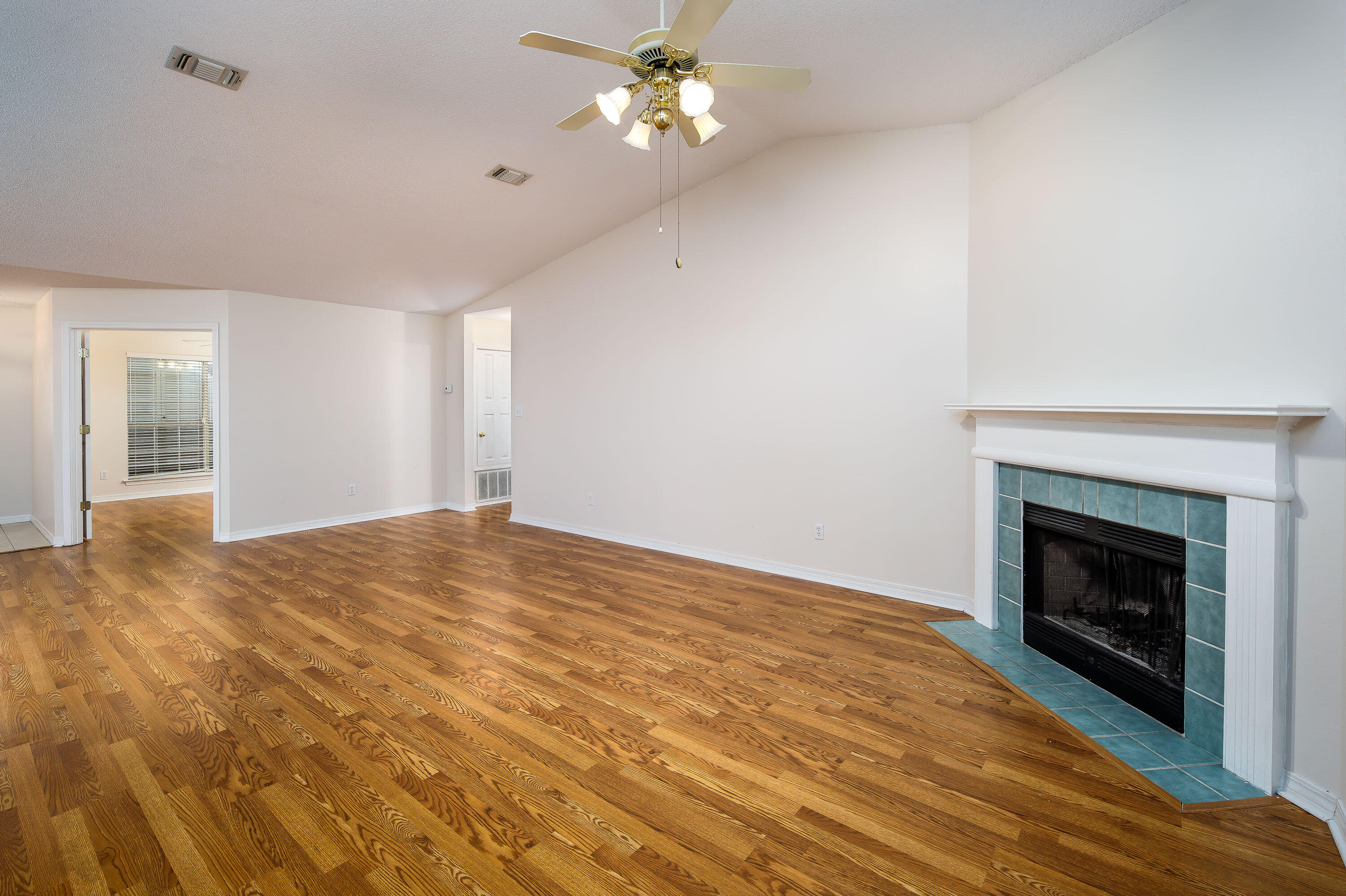 SPANISH TRACE ESTATES - Residential