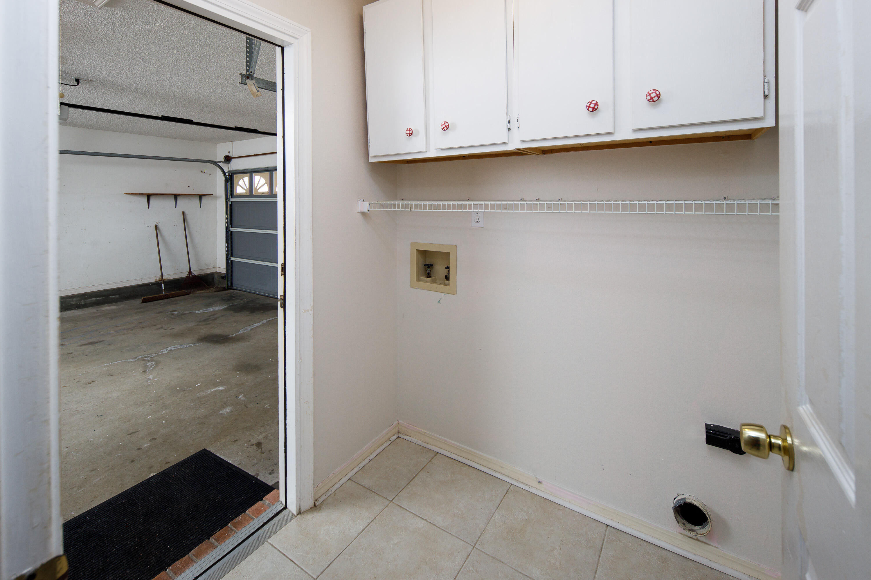 SPANISH TRACE ESTATES - Residential