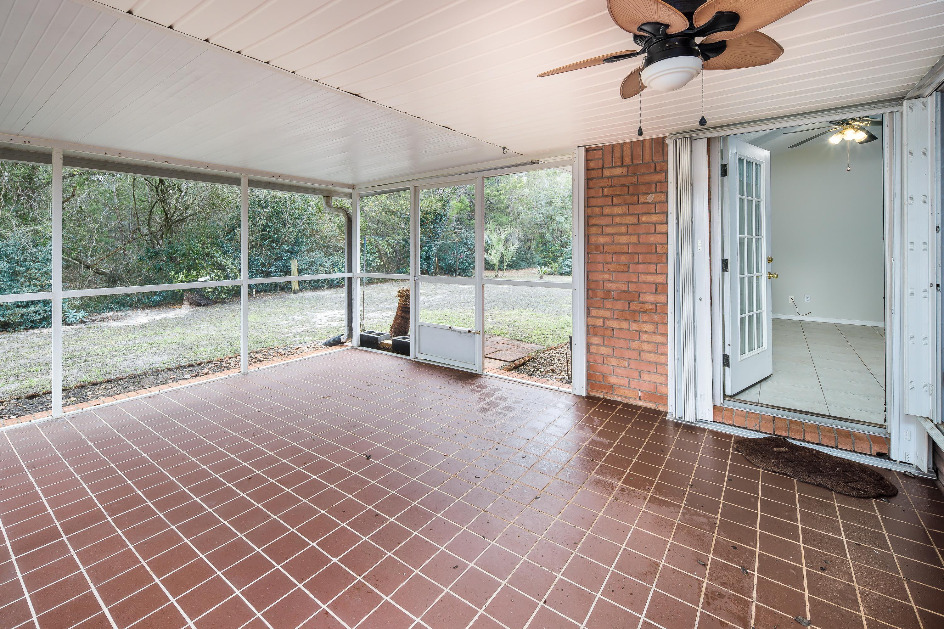 SPANISH TRACE ESTATES - Residential