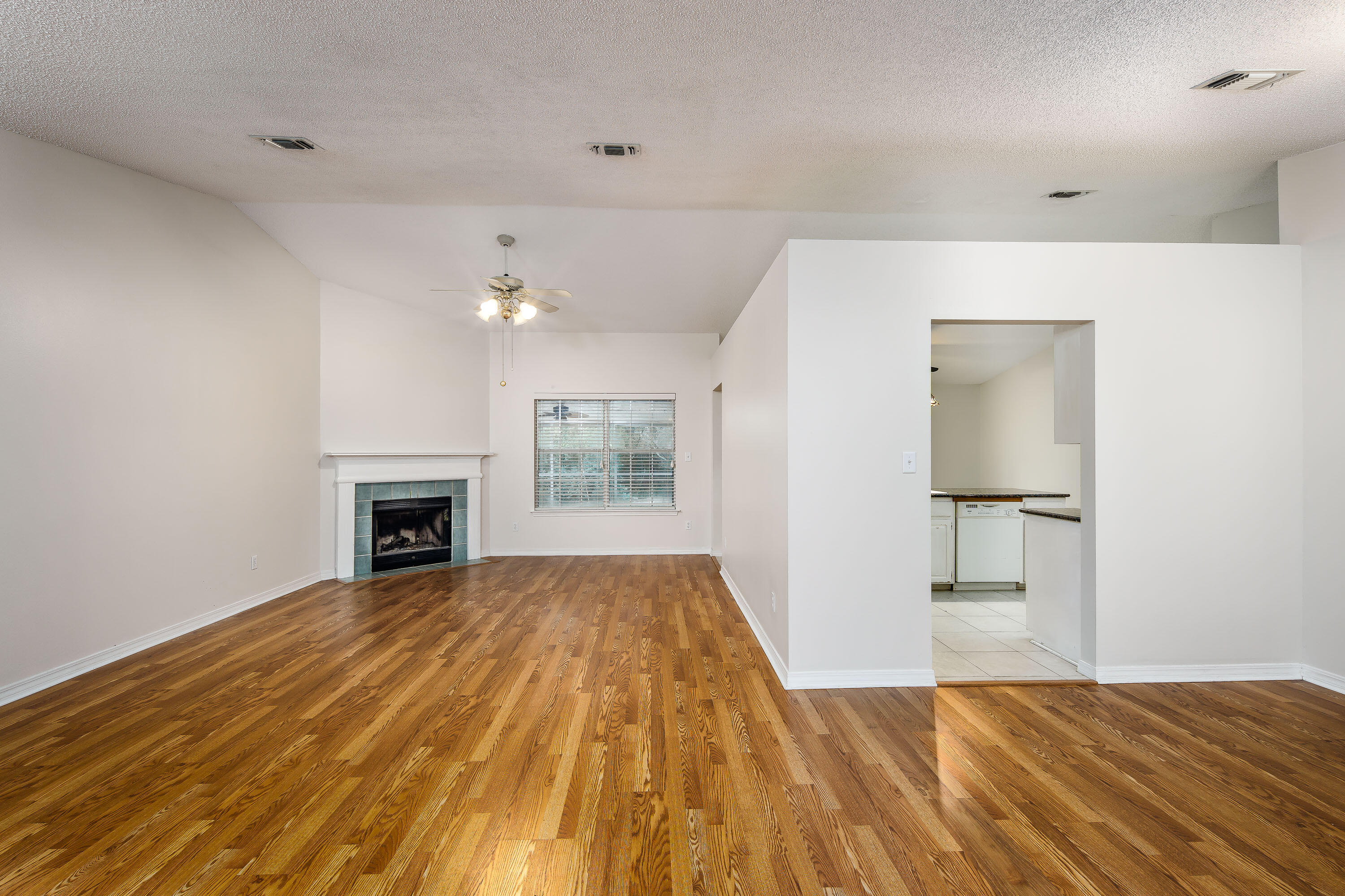 SPANISH TRACE ESTATES - Residential