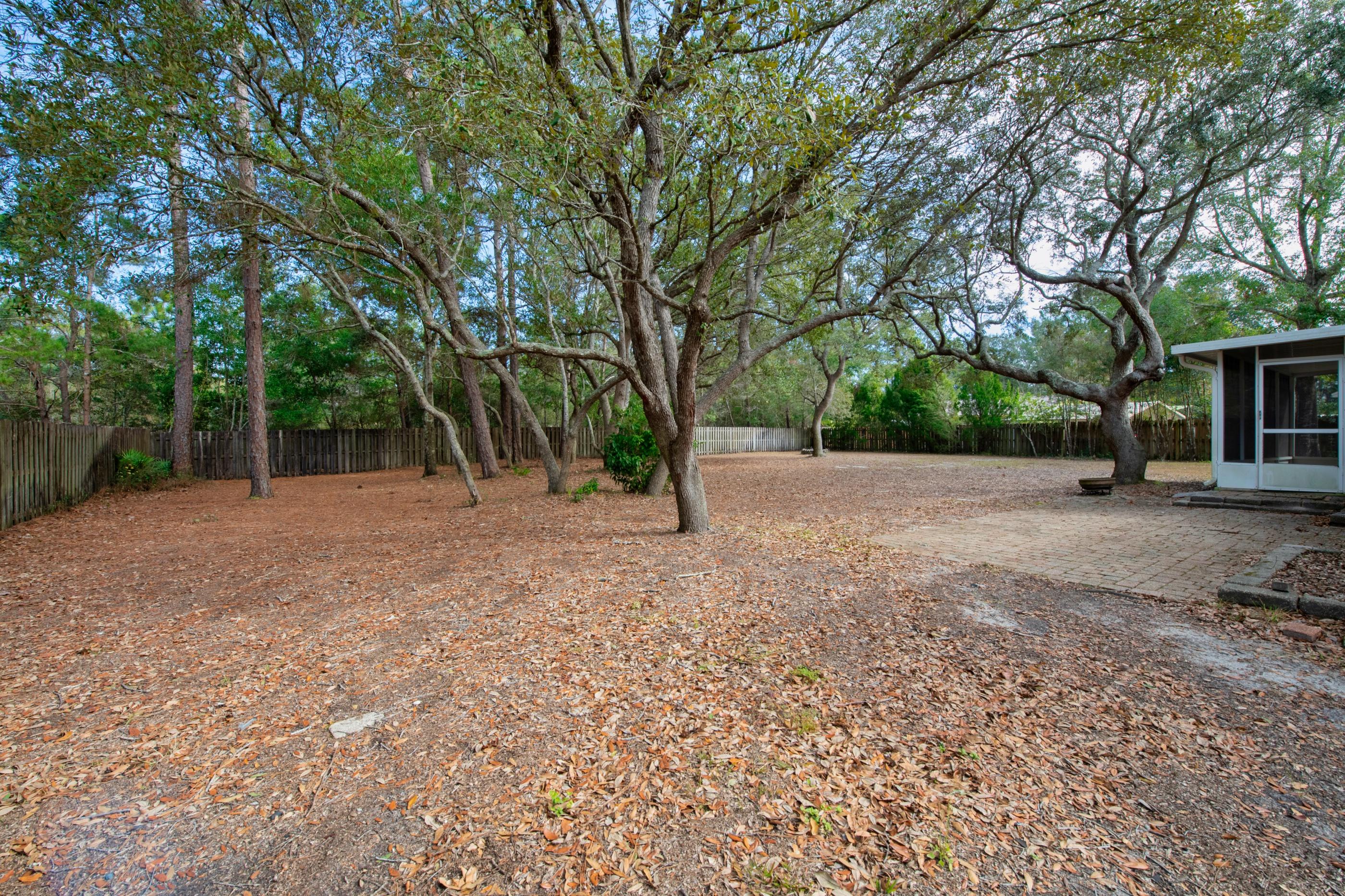 ROBLEDAL ESTATES UNIT 5 - Residential