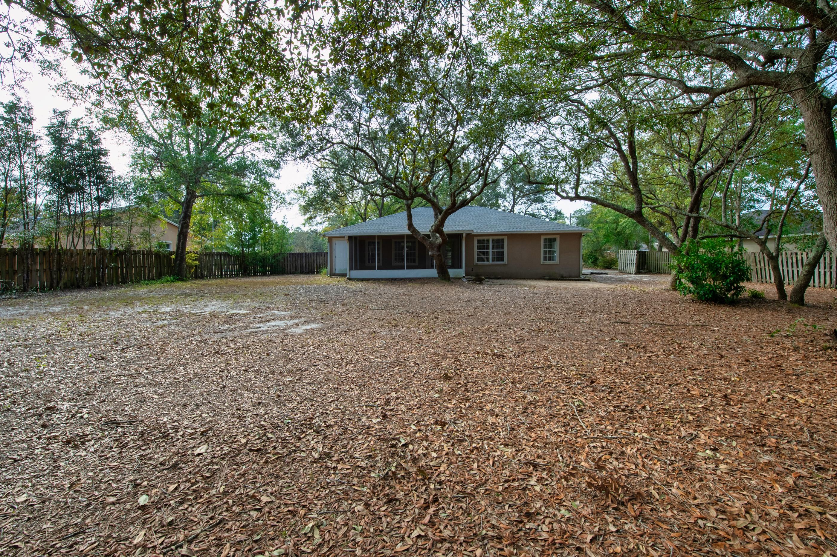 ROBLEDAL ESTATES UNIT 5 - Residential