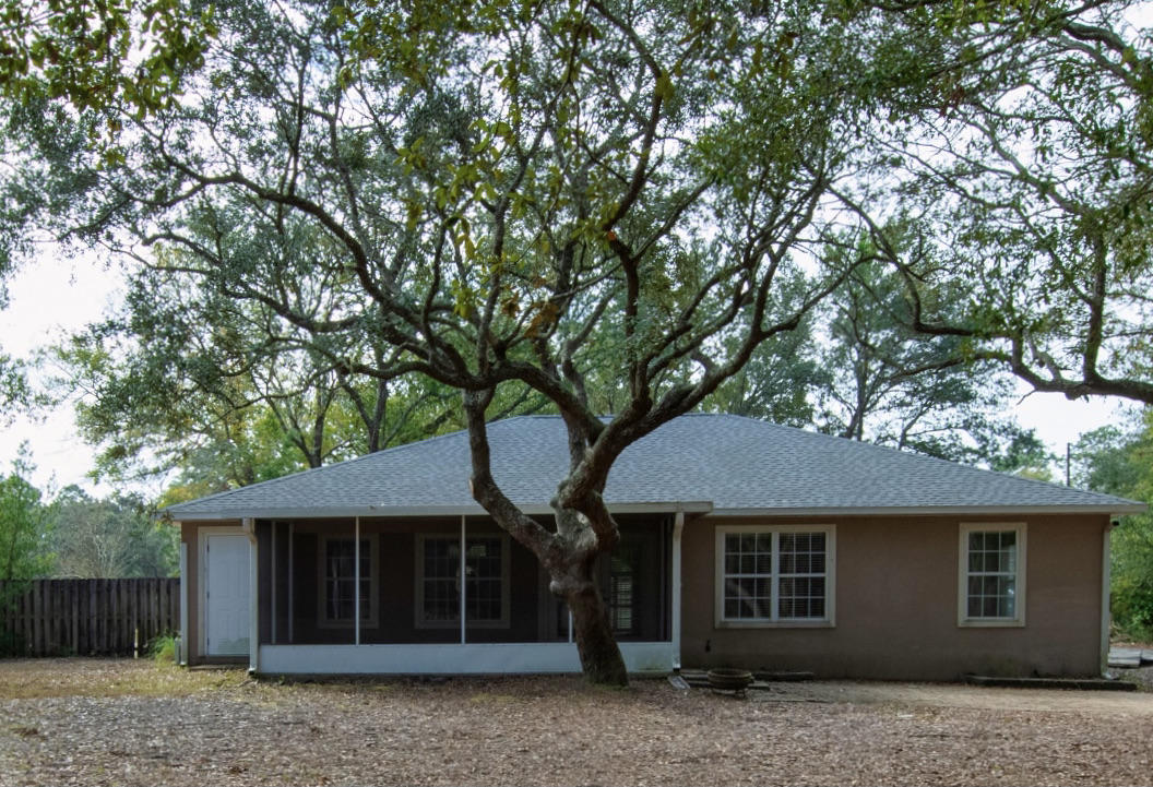 ROBLEDAL ESTATES UNIT 5 - Residential