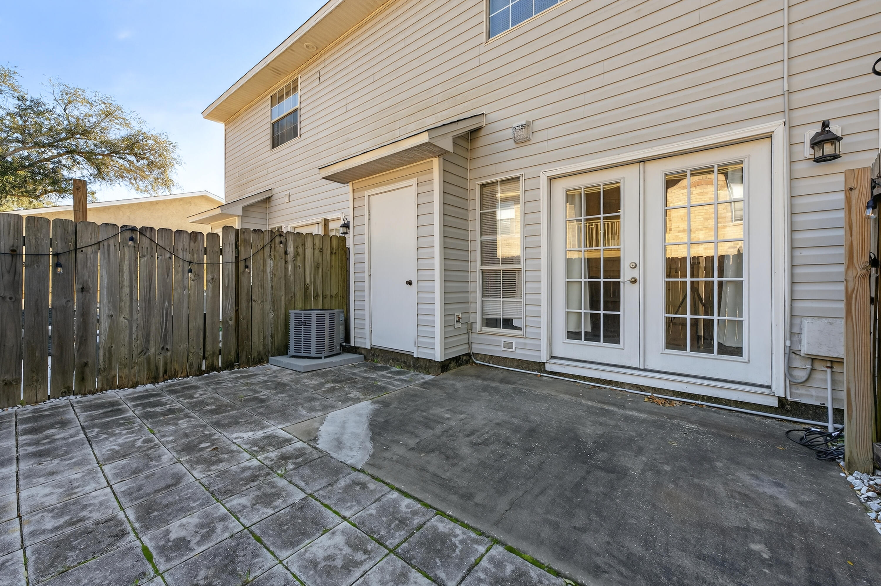 LIVEOAK S/D - Residential