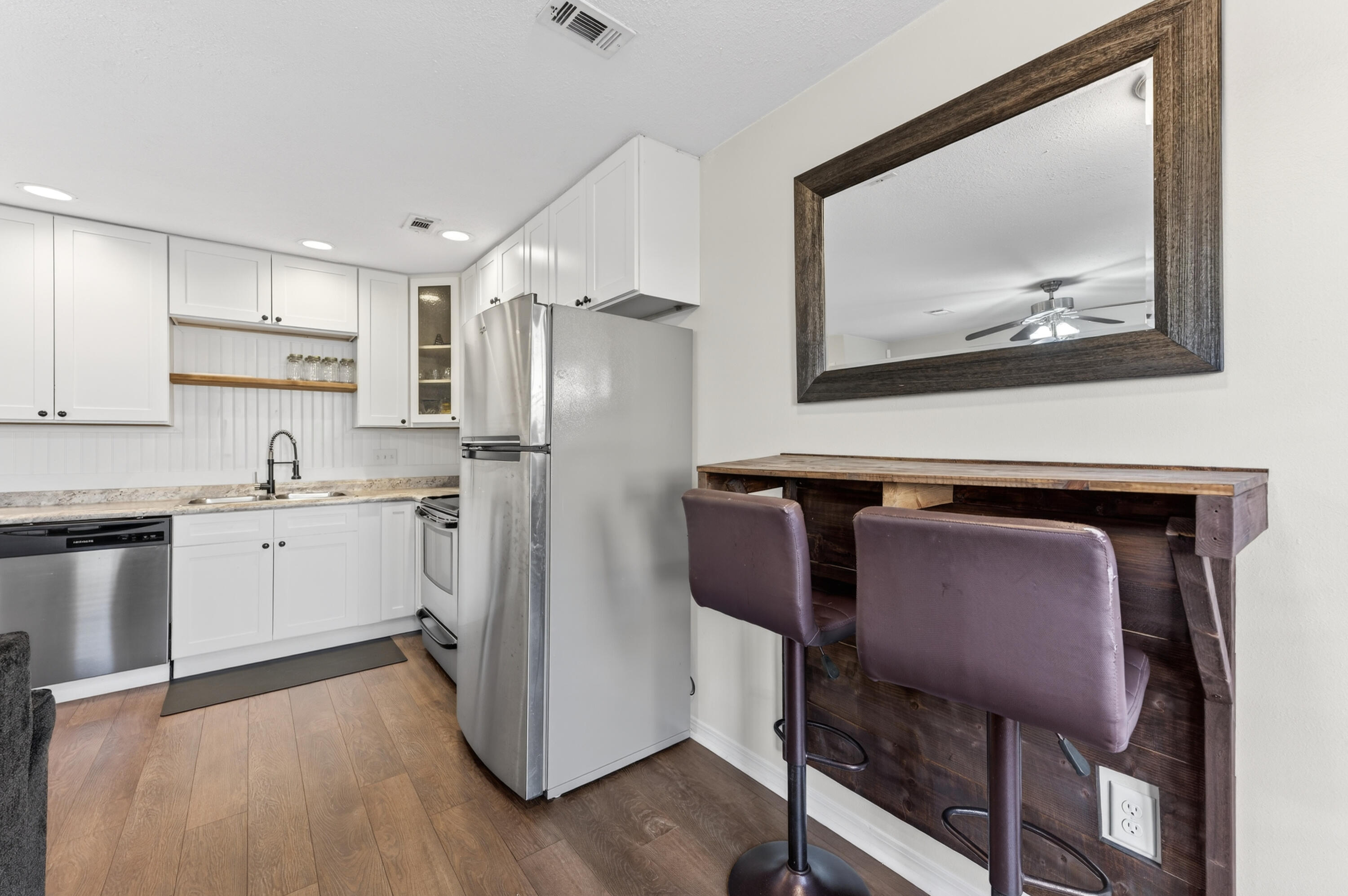 LIVEOAK S/D - Residential