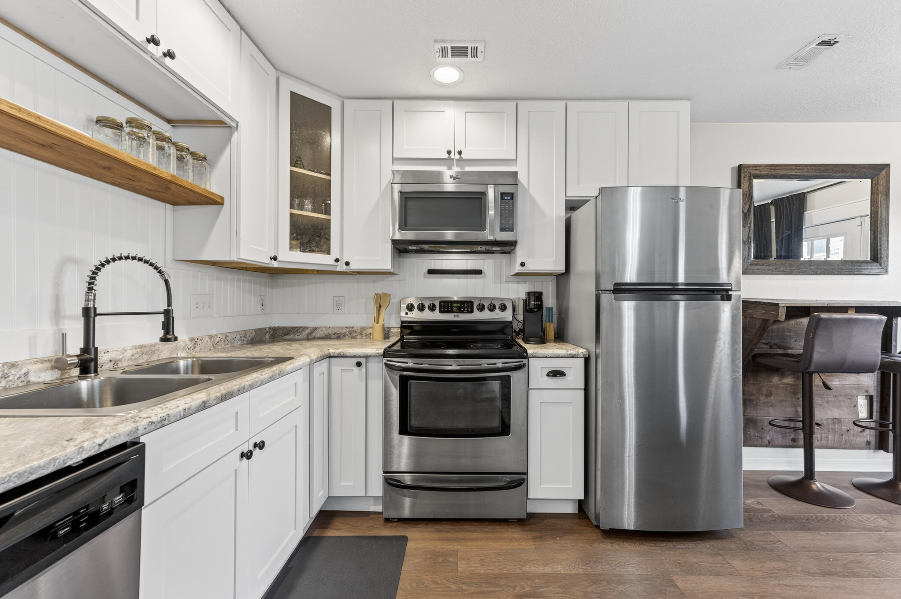 LIVEOAK S/D - Residential