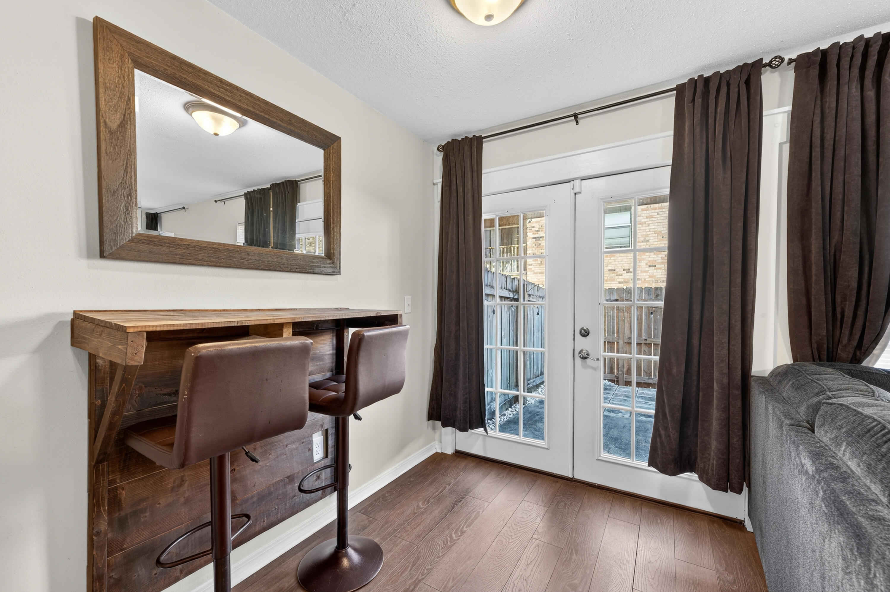 LIVEOAK S/D - Residential