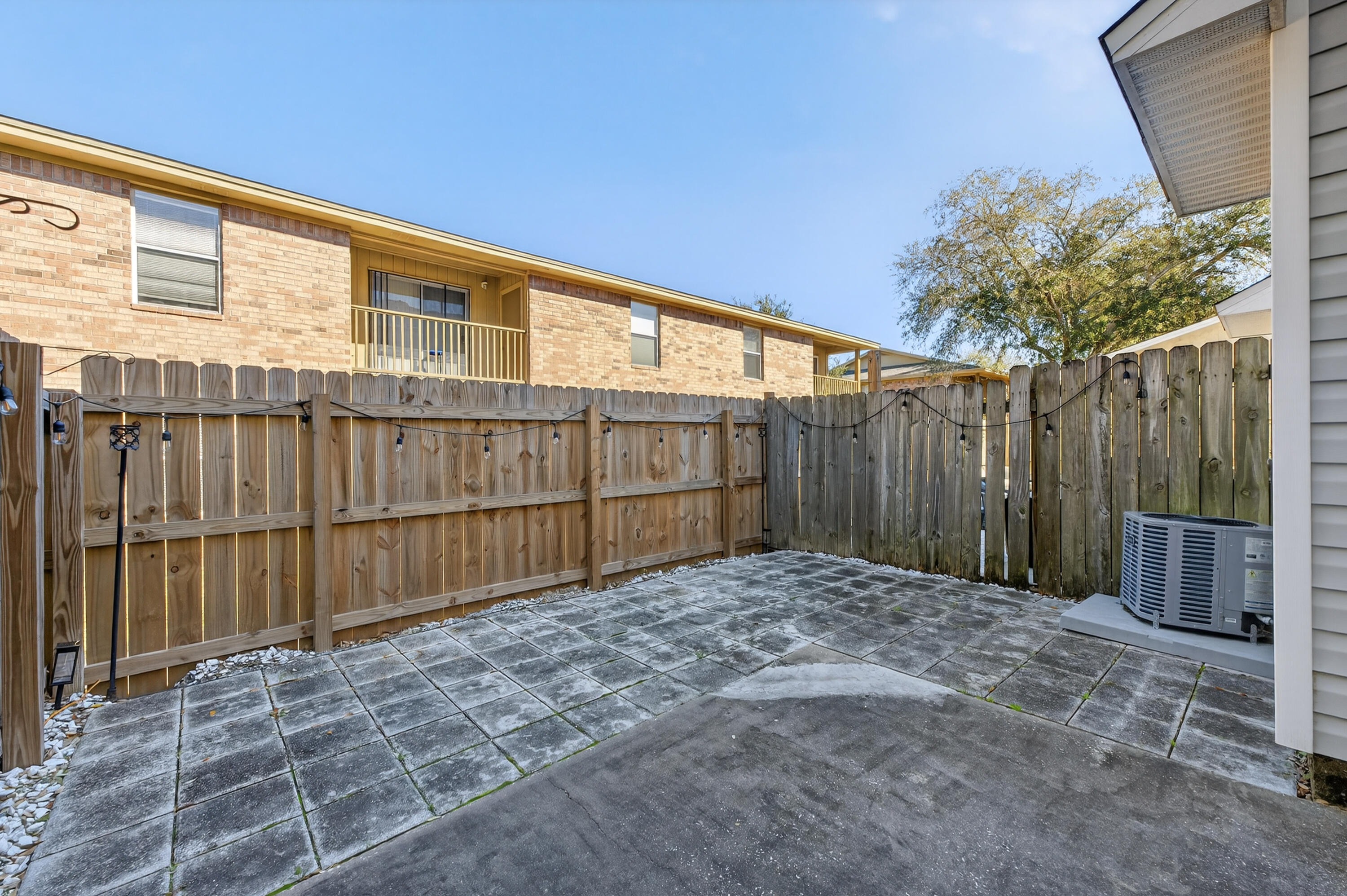 LIVEOAK S/D - Residential