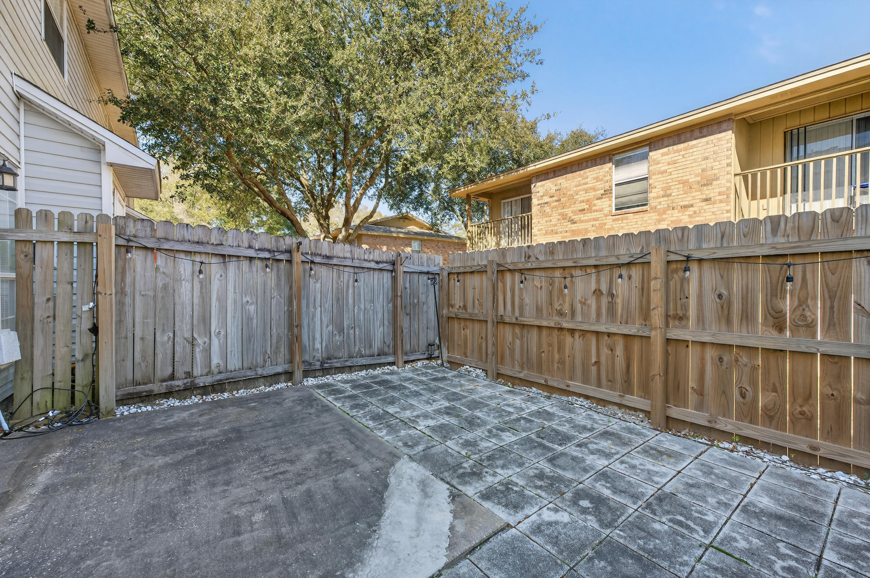 LIVEOAK S/D - Residential