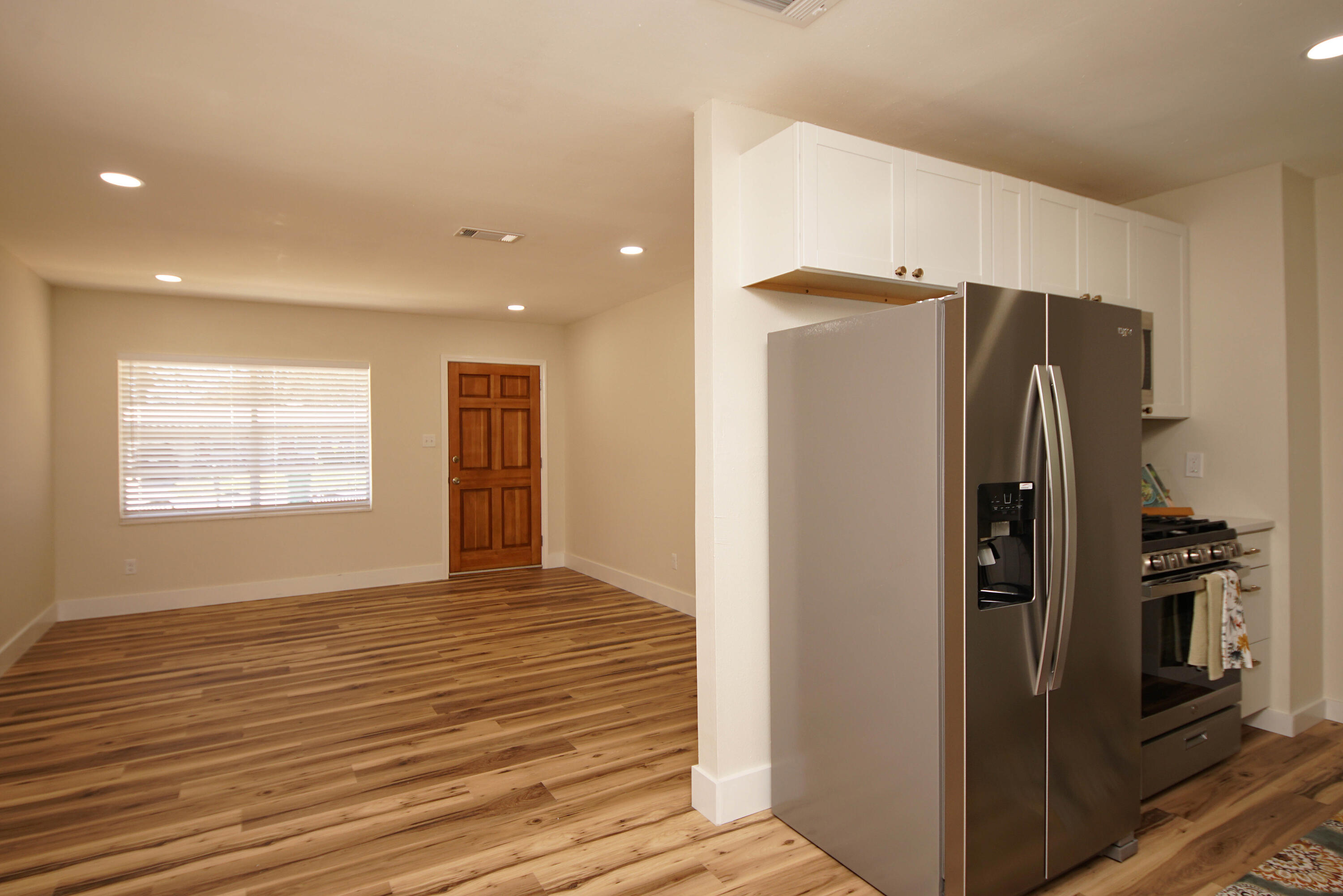 GARNIERS BEACH 7TH - Residential