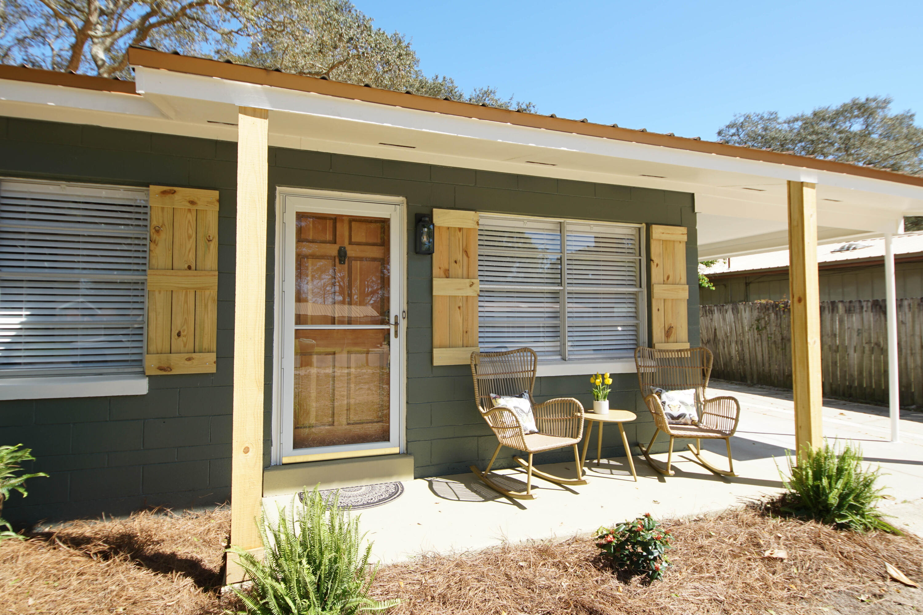 GARNIERS BEACH 7TH - Residential