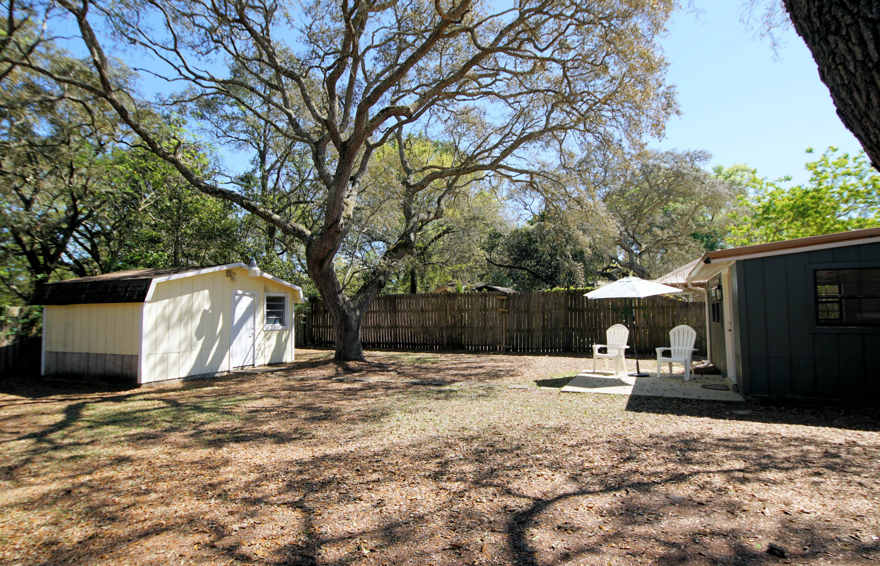 GARNIERS BEACH 7TH - Residential