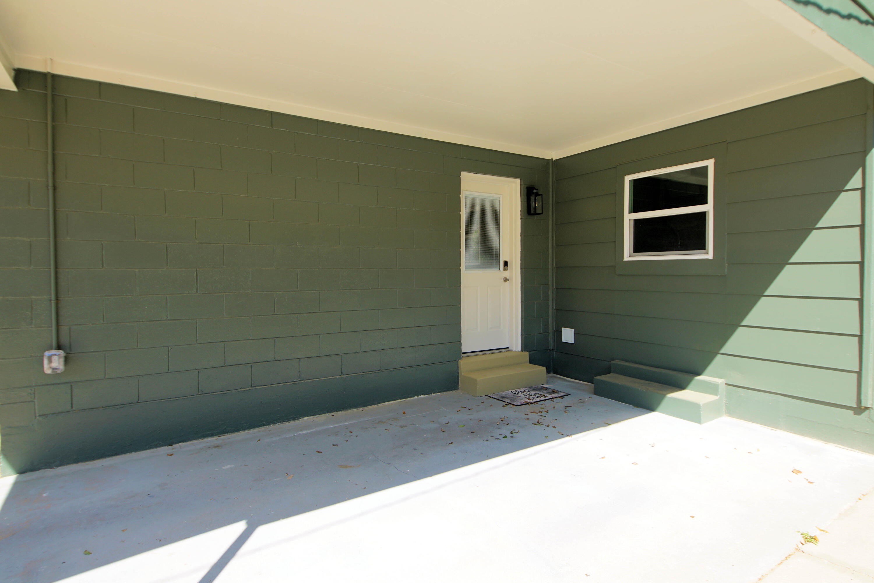 GARNIERS BEACH 7TH - Residential