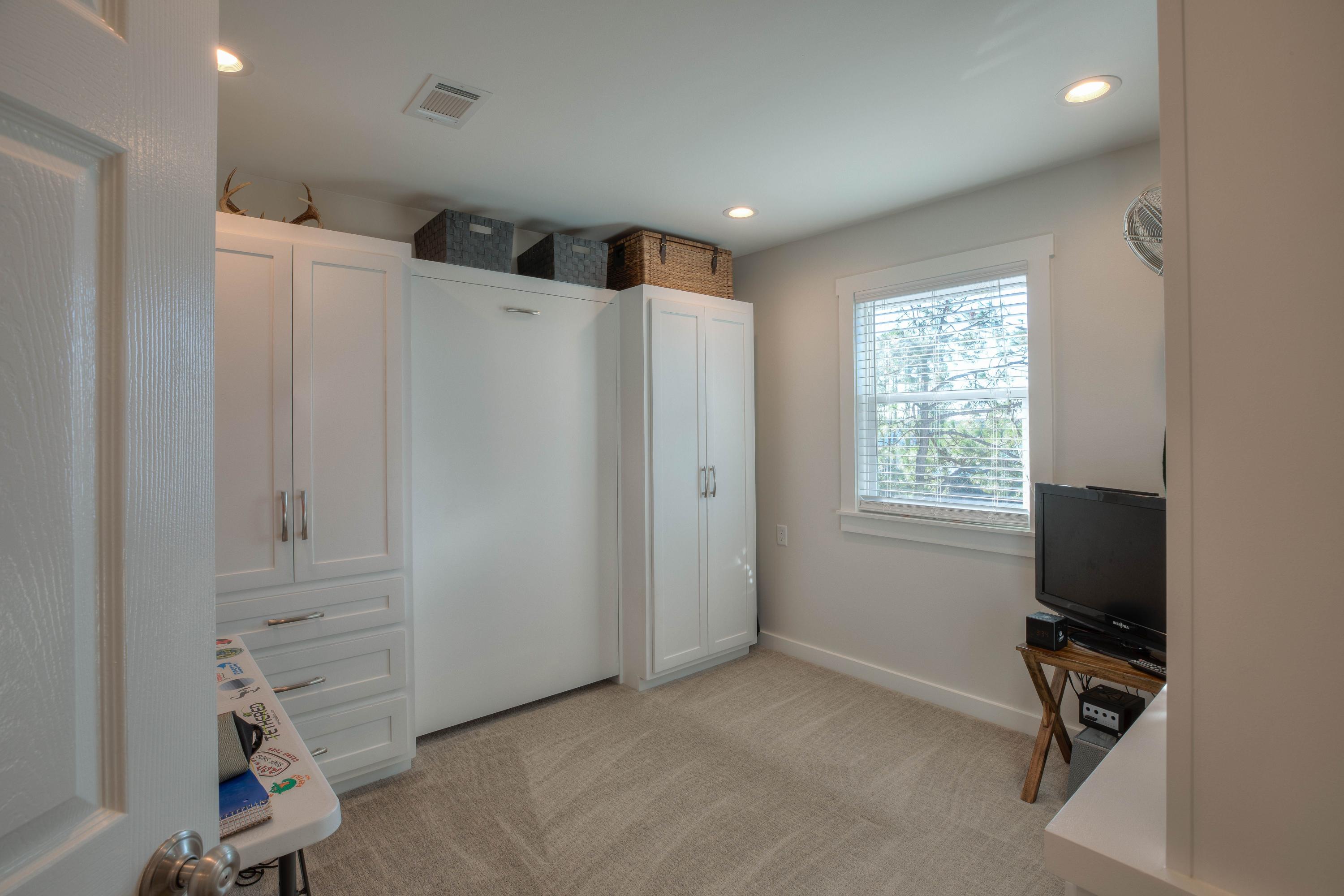 LAKEWOOD OF SEAGROVE BEACH - Residential