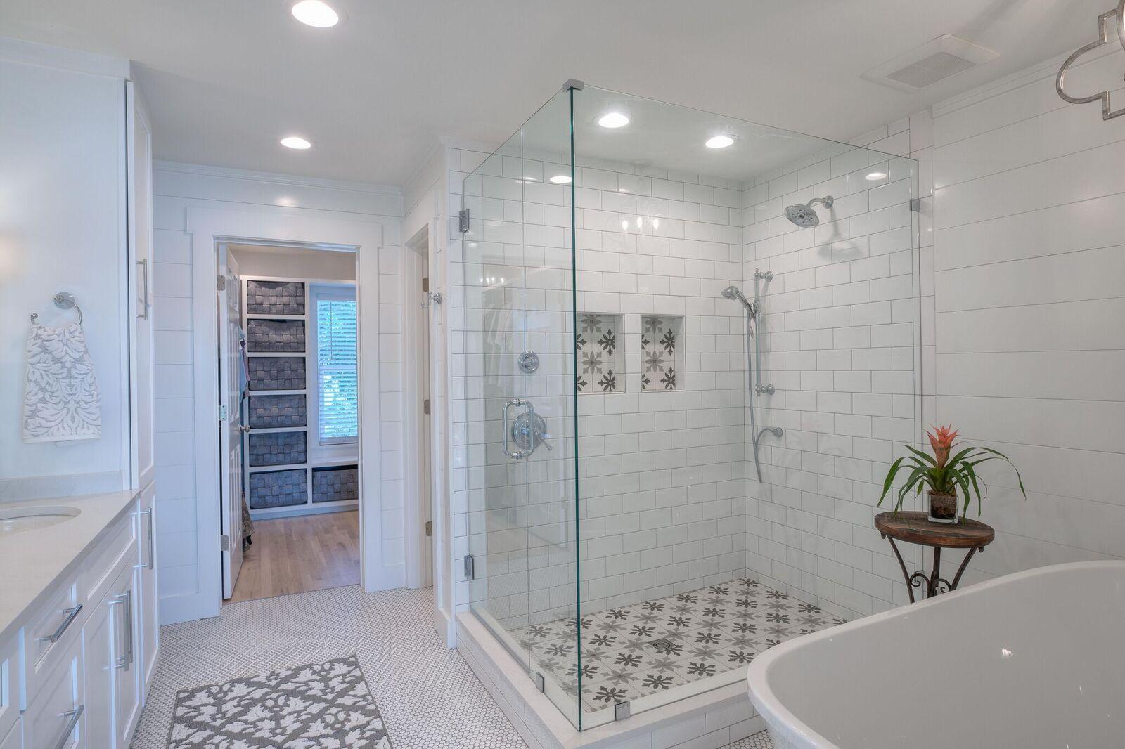 LAKEWOOD OF SEAGROVE BEACH - Residential