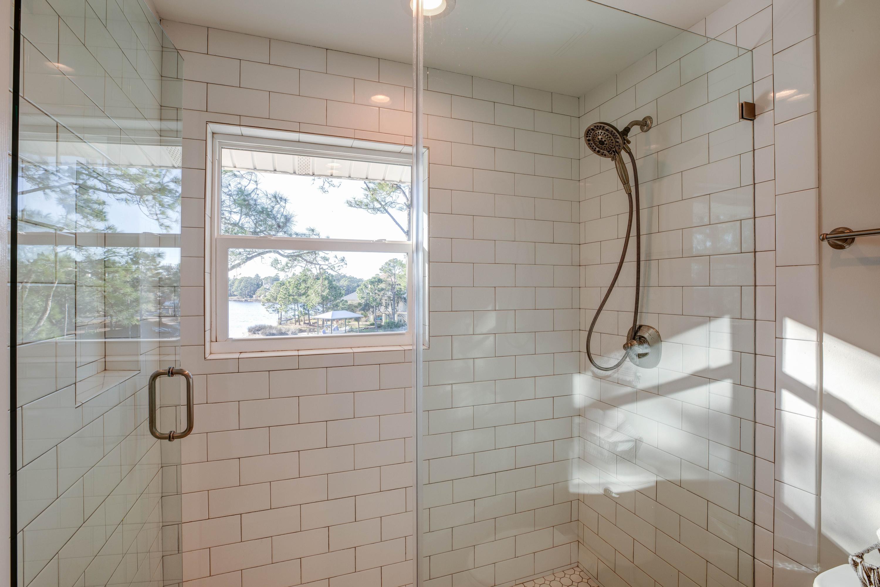 LAKEWOOD OF SEAGROVE BEACH - Residential