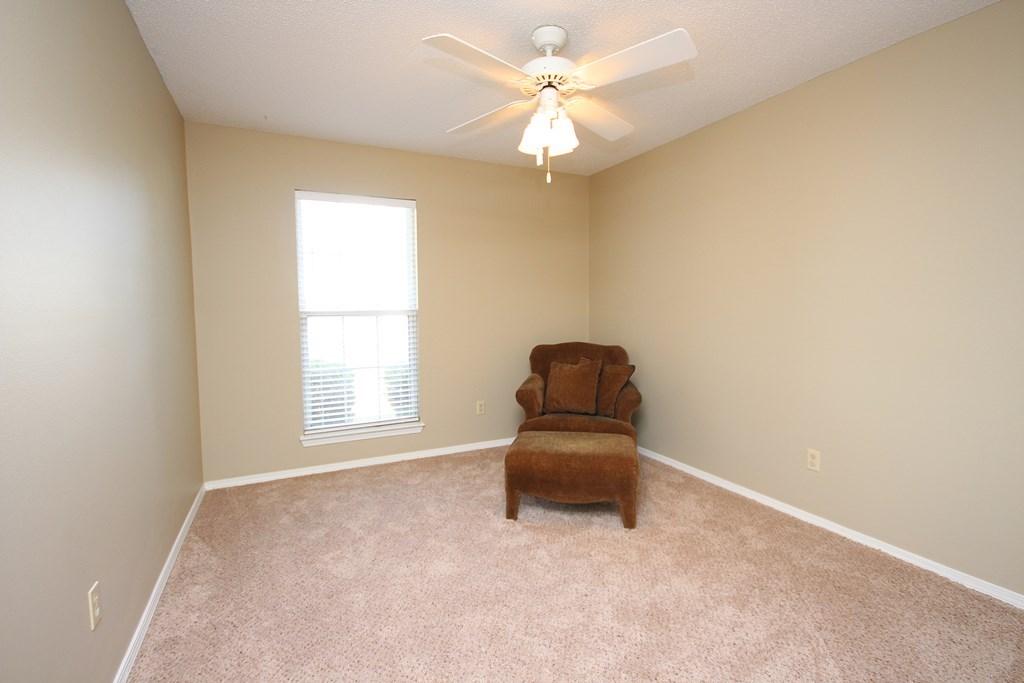 PARKWOOD SQUARE PH 2 - Residential