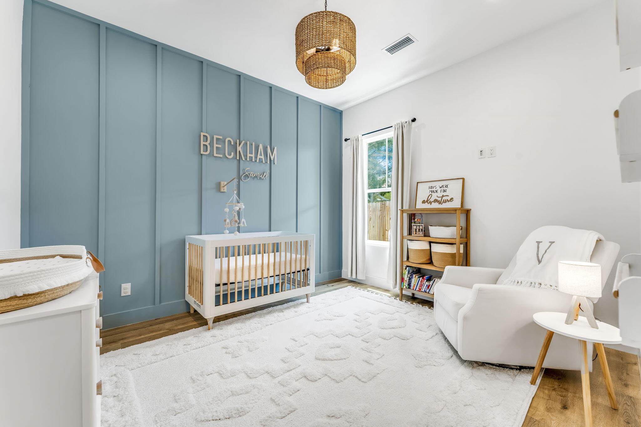 PELICAN BAY - Residential