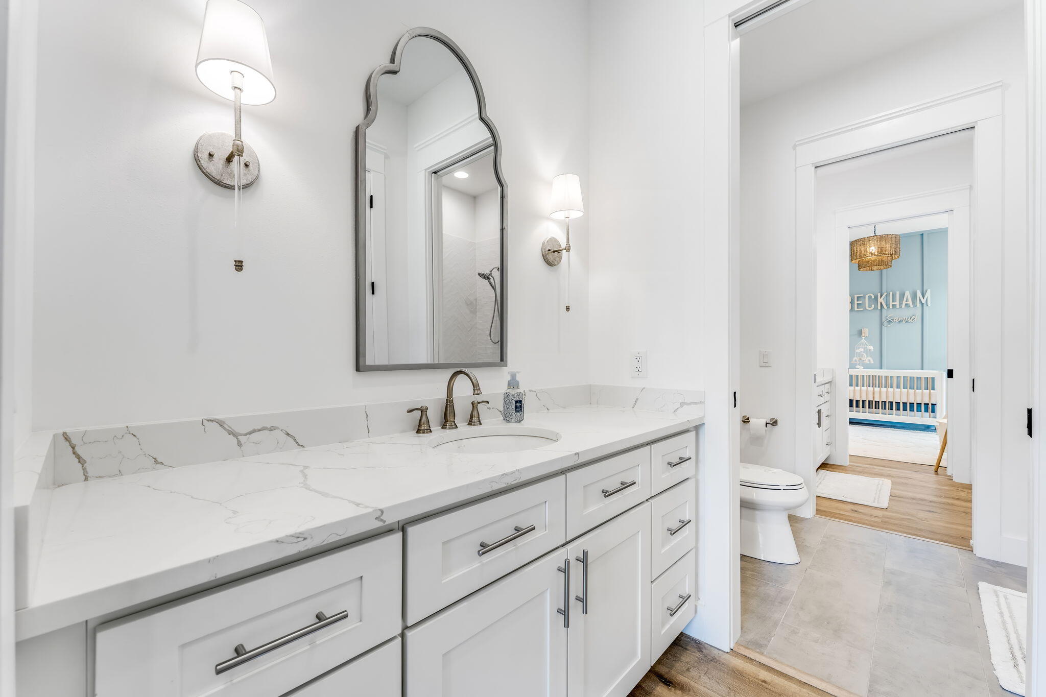 PELICAN BAY - Residential