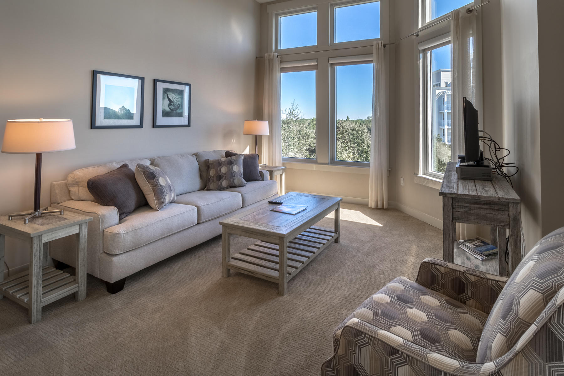 BAHIA CONDO - Residential