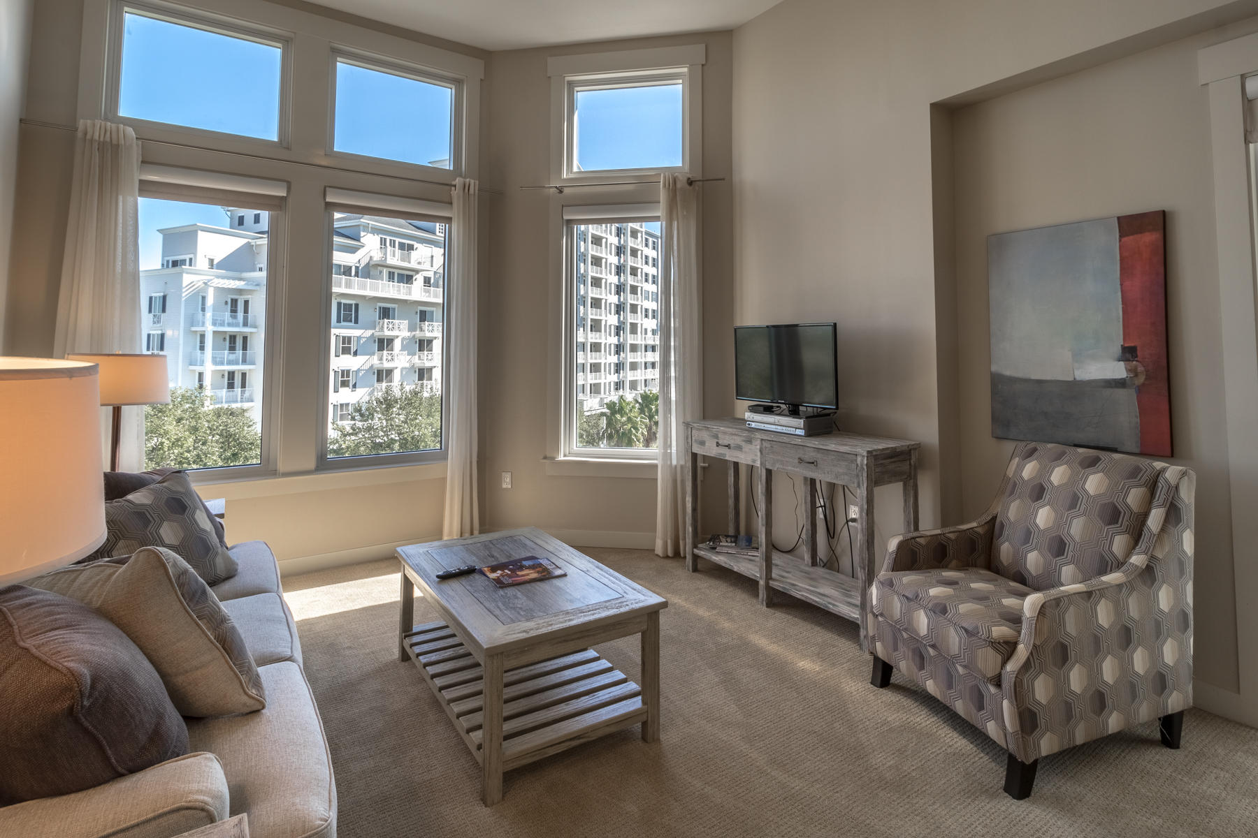 BAHIA CONDO - Residential