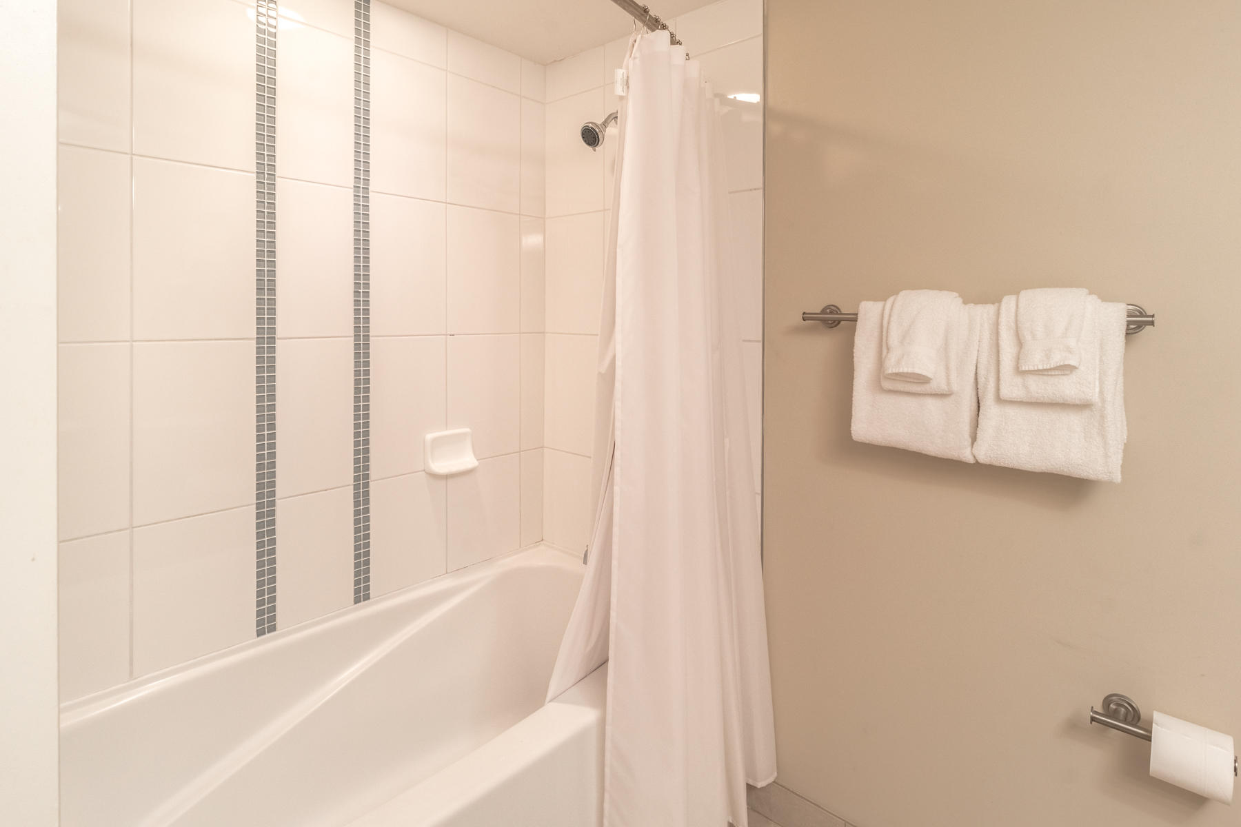 BAHIA CONDO - Residential